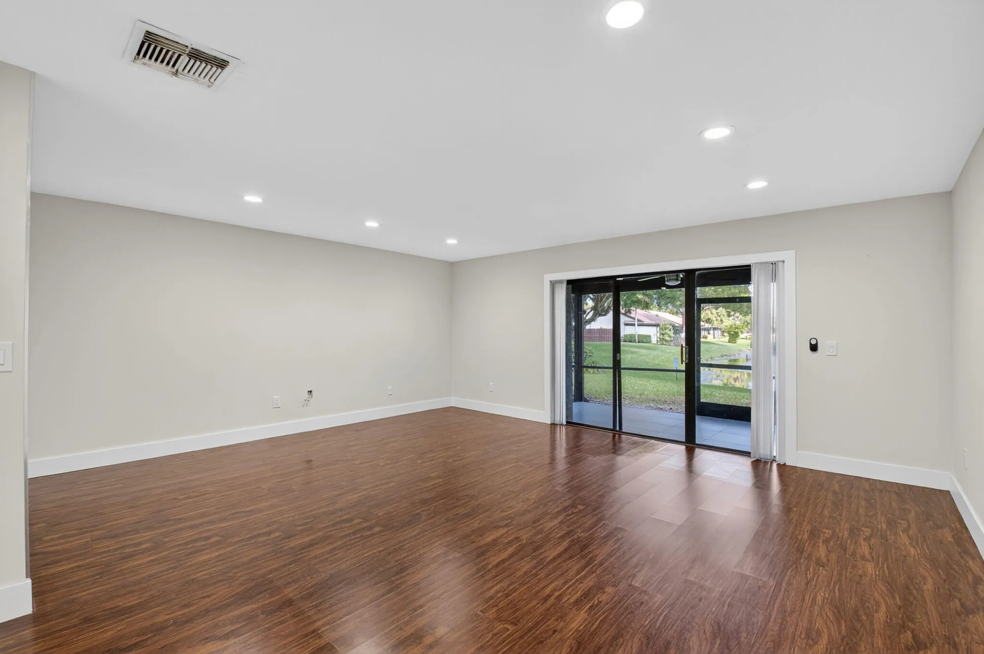 Property Slideshow image 10 of 57 | 21698 cypress rd apt 44c, Boca Raton, FL, 33433