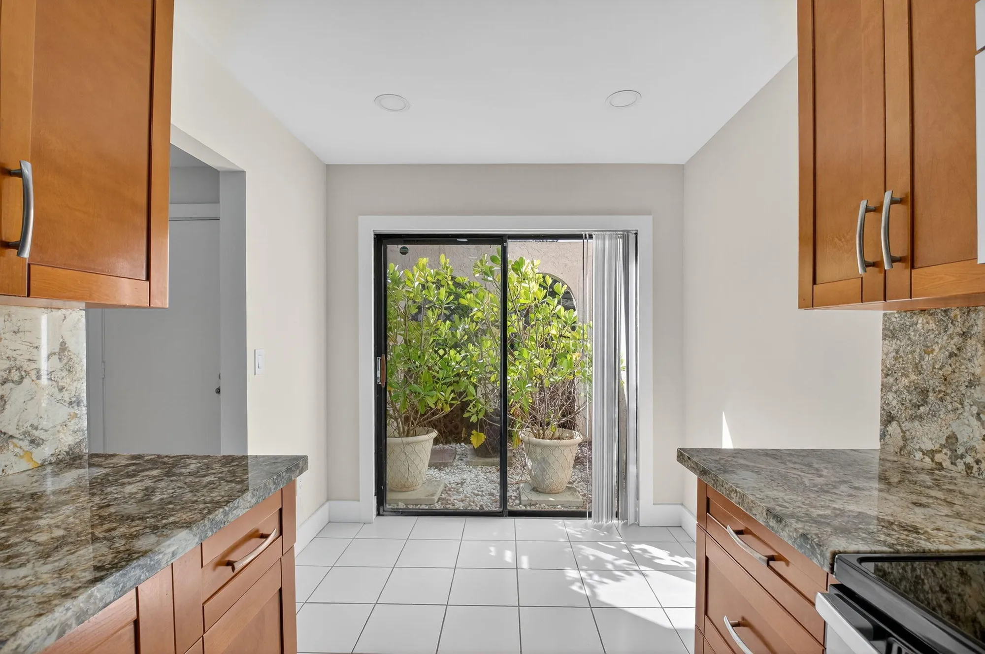 Property Slideshow image 19 of 57 | 21698 cypress rd apt 44c, Boca Raton, FL, 33433