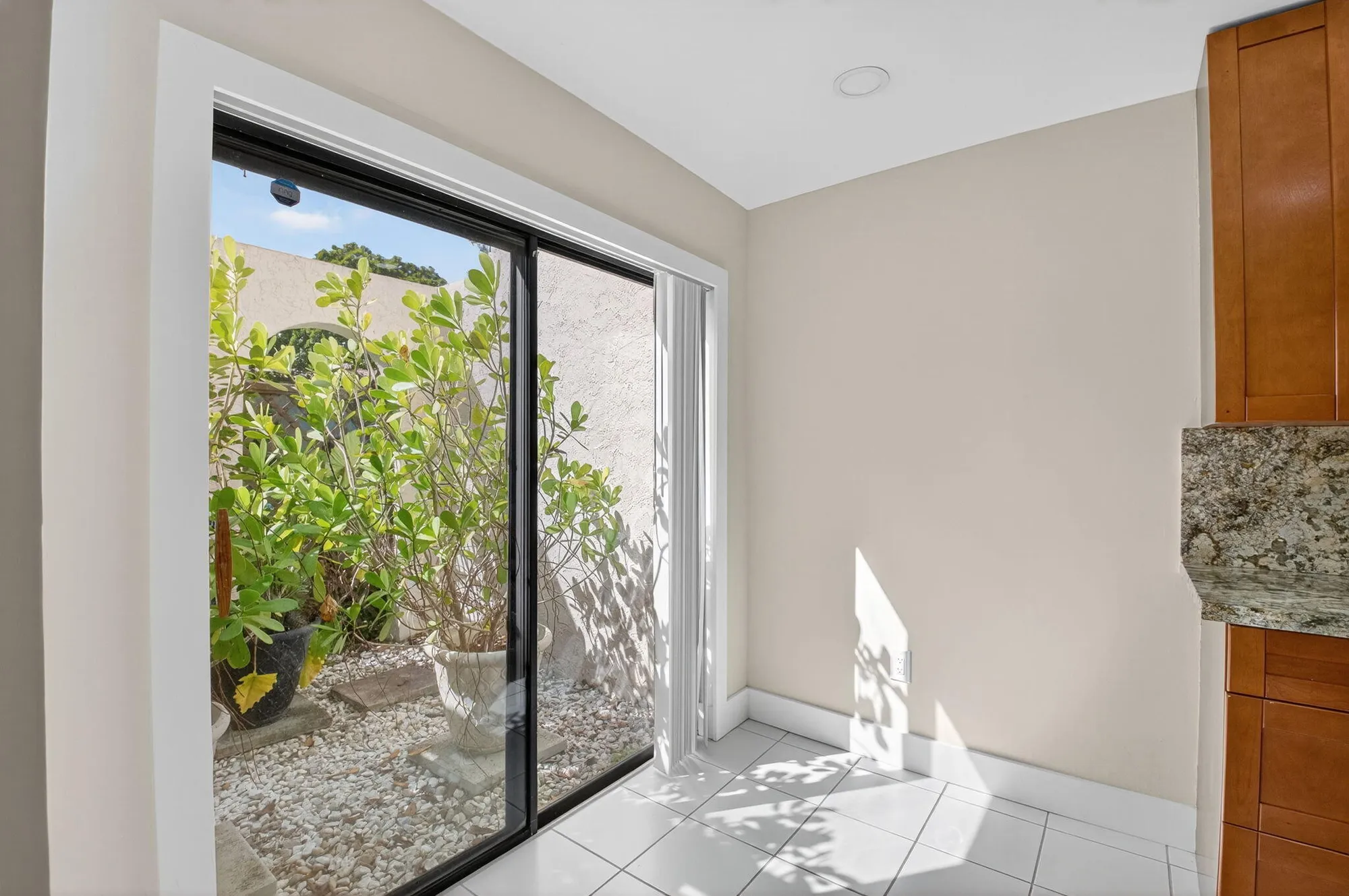 Property Slideshow image 18 of 57 | 21698 cypress rd apt 44c, Boca Raton, FL, 33433