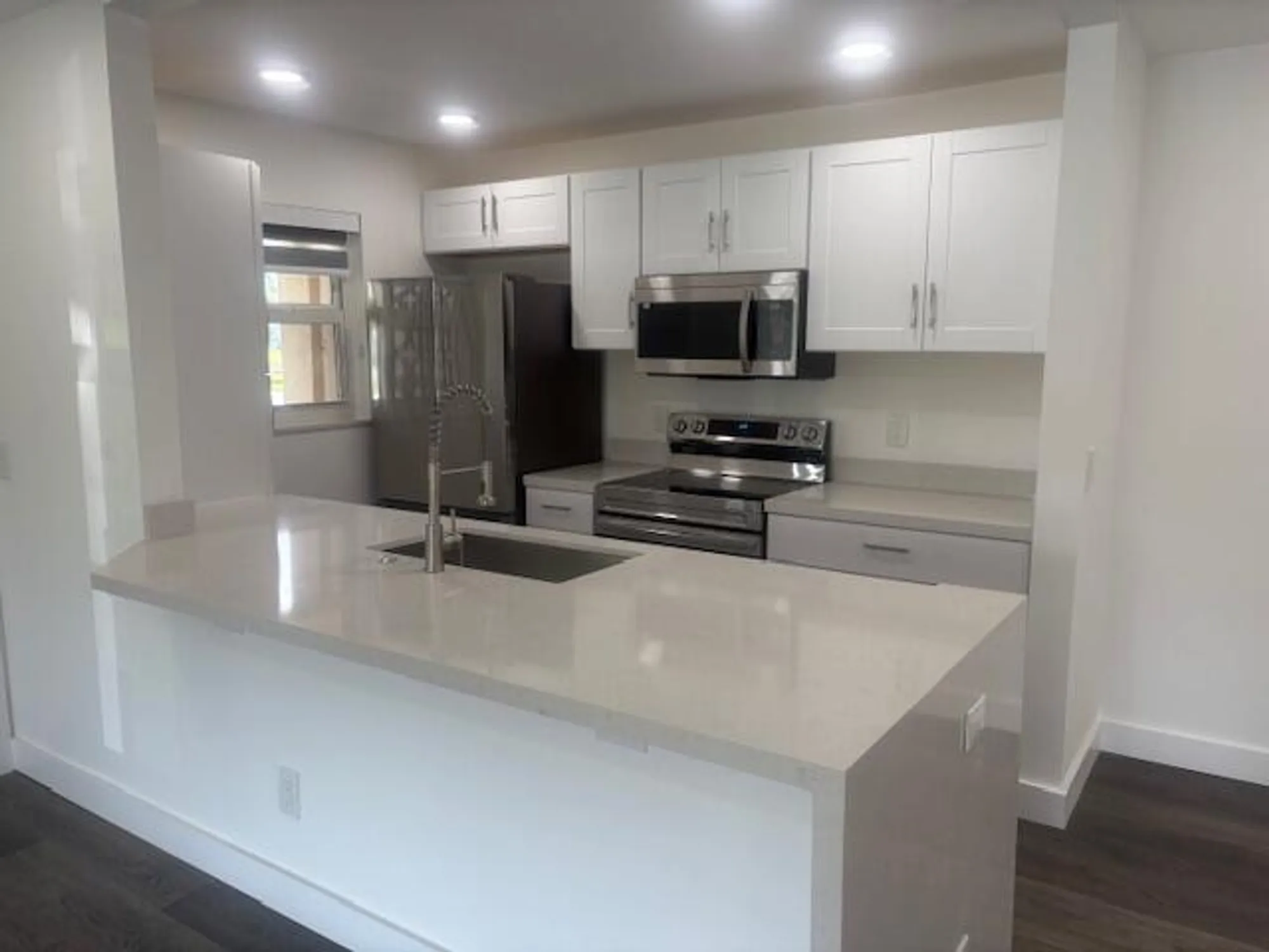 Property Slideshow image 1 of 19 | 1022 circle dr d, Delray Beach, FL, 33445