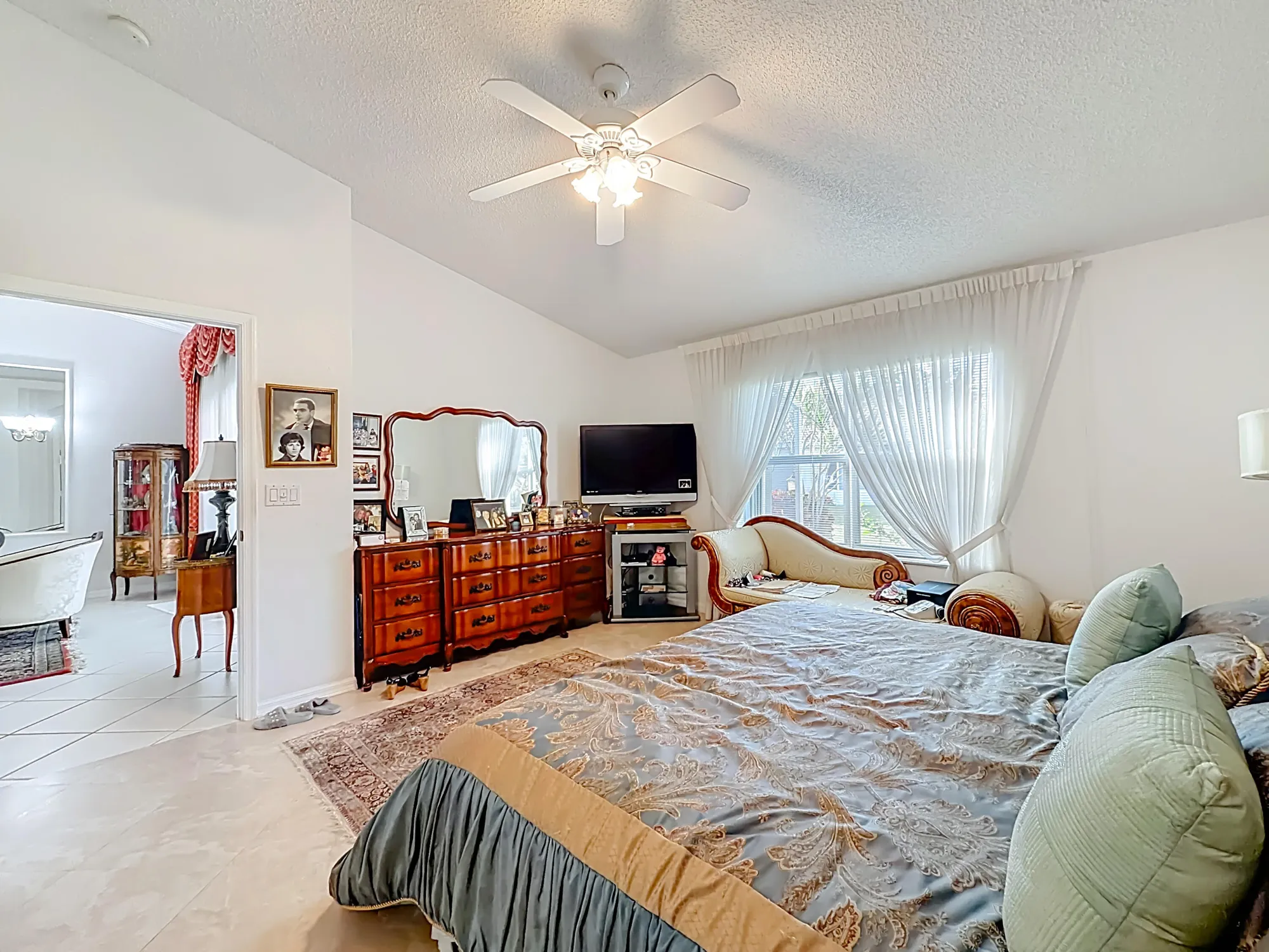 Property Slideshow image 11 of 37 | 6174 caladium rd, Delray Beach, FL, 33484