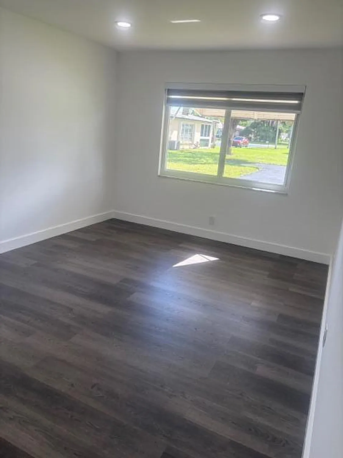 Property Slideshow image 7 of 19 | 1022 circle dr d, Delray Beach, FL, 33445