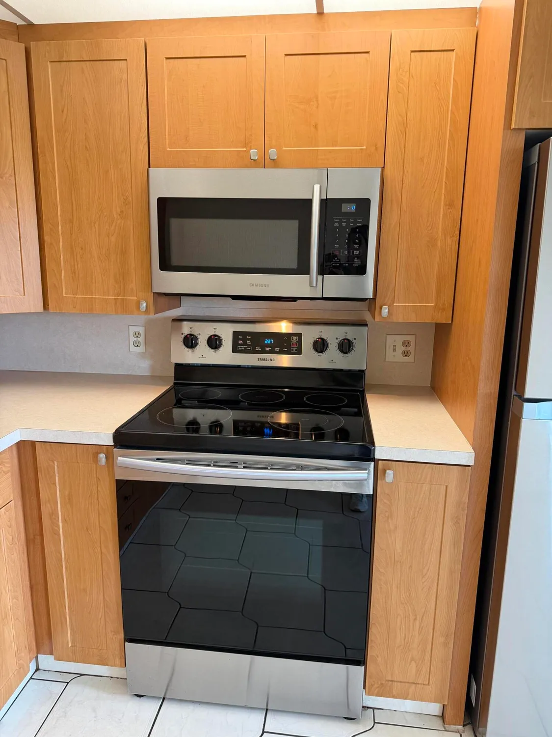 Property Slideshow image 3 of 24 | 2017 newcastle a, Boca Raton, FL, 33434