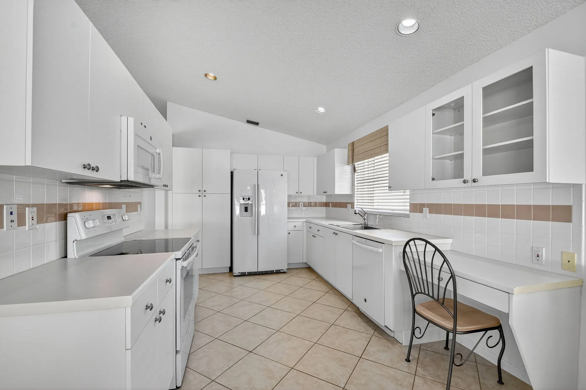 Property Slideshow image 6 of 41 | 11769 castellon ct, Boynton Beach, FL, 33437