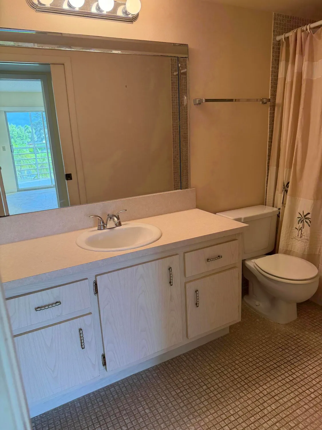 Property Slideshow image 15 of 24 | 2017 newcastle a, Boca Raton, FL, 33434