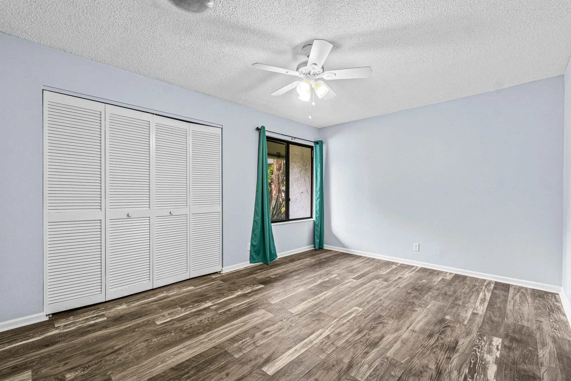 Property Slideshow image 20 of 35 | 10173 chestwood rd, Boynton Beach, FL, 33437