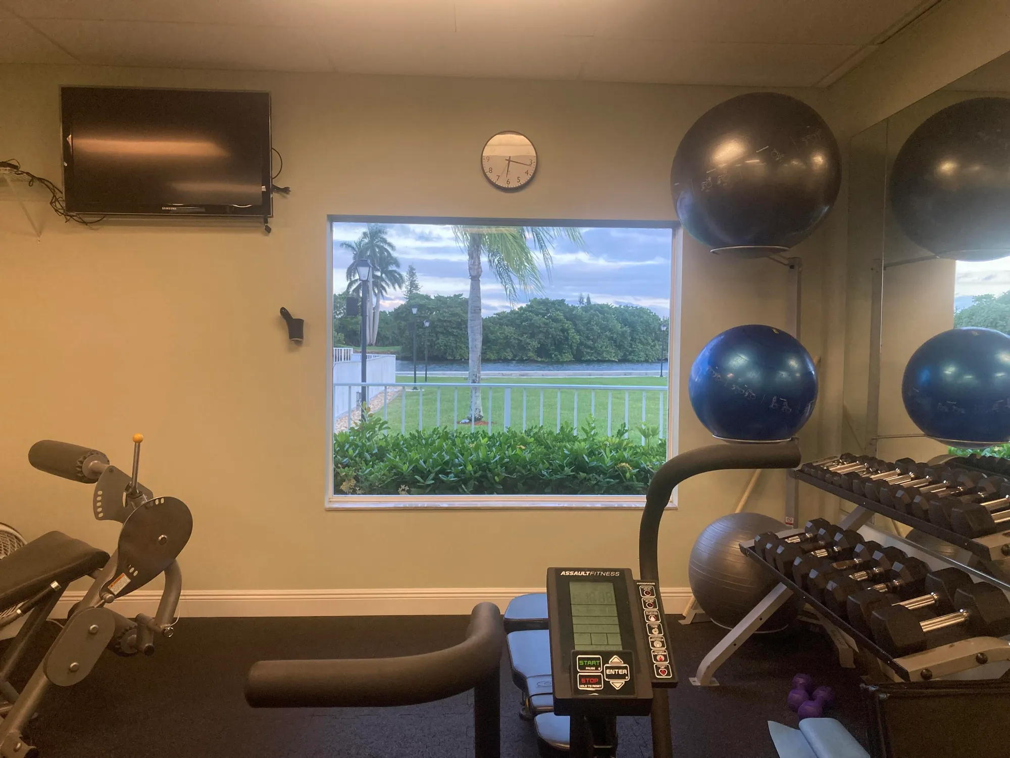 Property Slideshow image 20 of 24 | 24 colonial club dr 102, Boynton Beach, FL, 33435