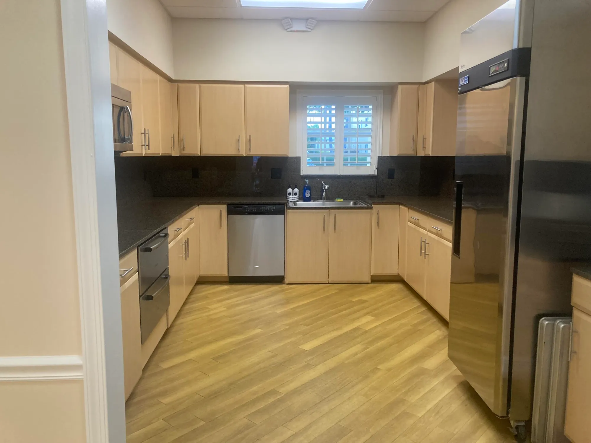 Property Slideshow image 14 of 24 | 24 colonial club dr 102, Boynton Beach, FL, 33435