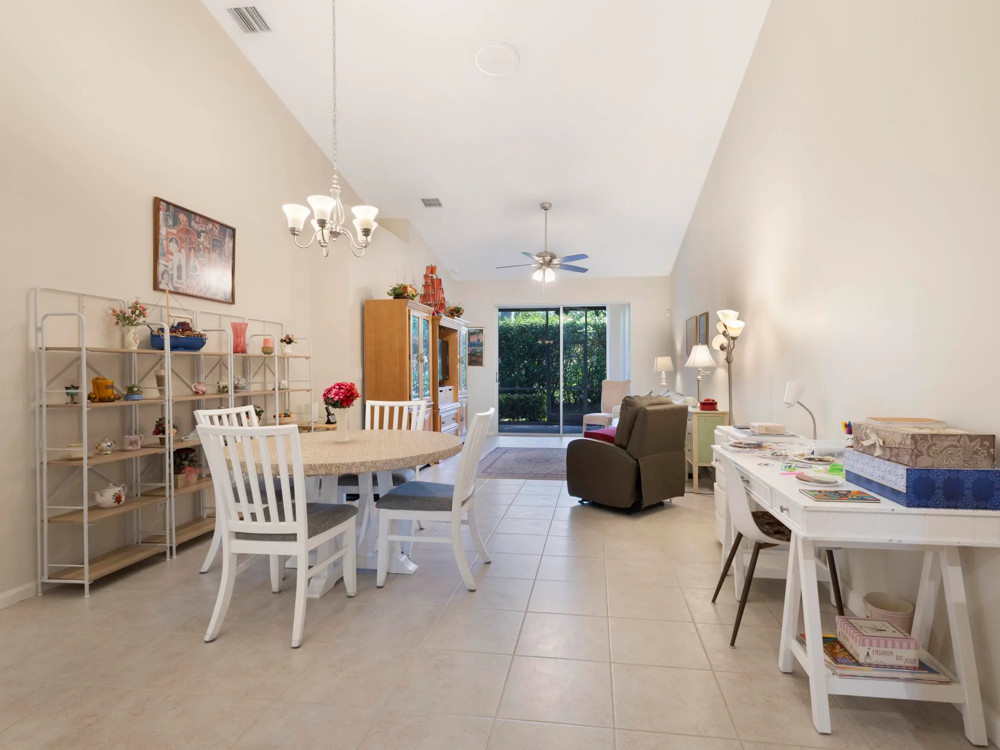 Property Slideshow image 8 of 52 | 10788 royal caribbean cir, Boynton Beach, FL, 33437