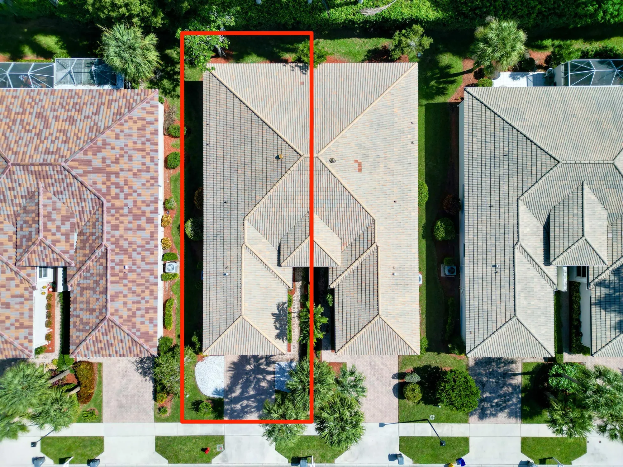 Property Slideshow image 32 of 52 | 10788 royal caribbean cir, Boynton Beach, FL, 33437