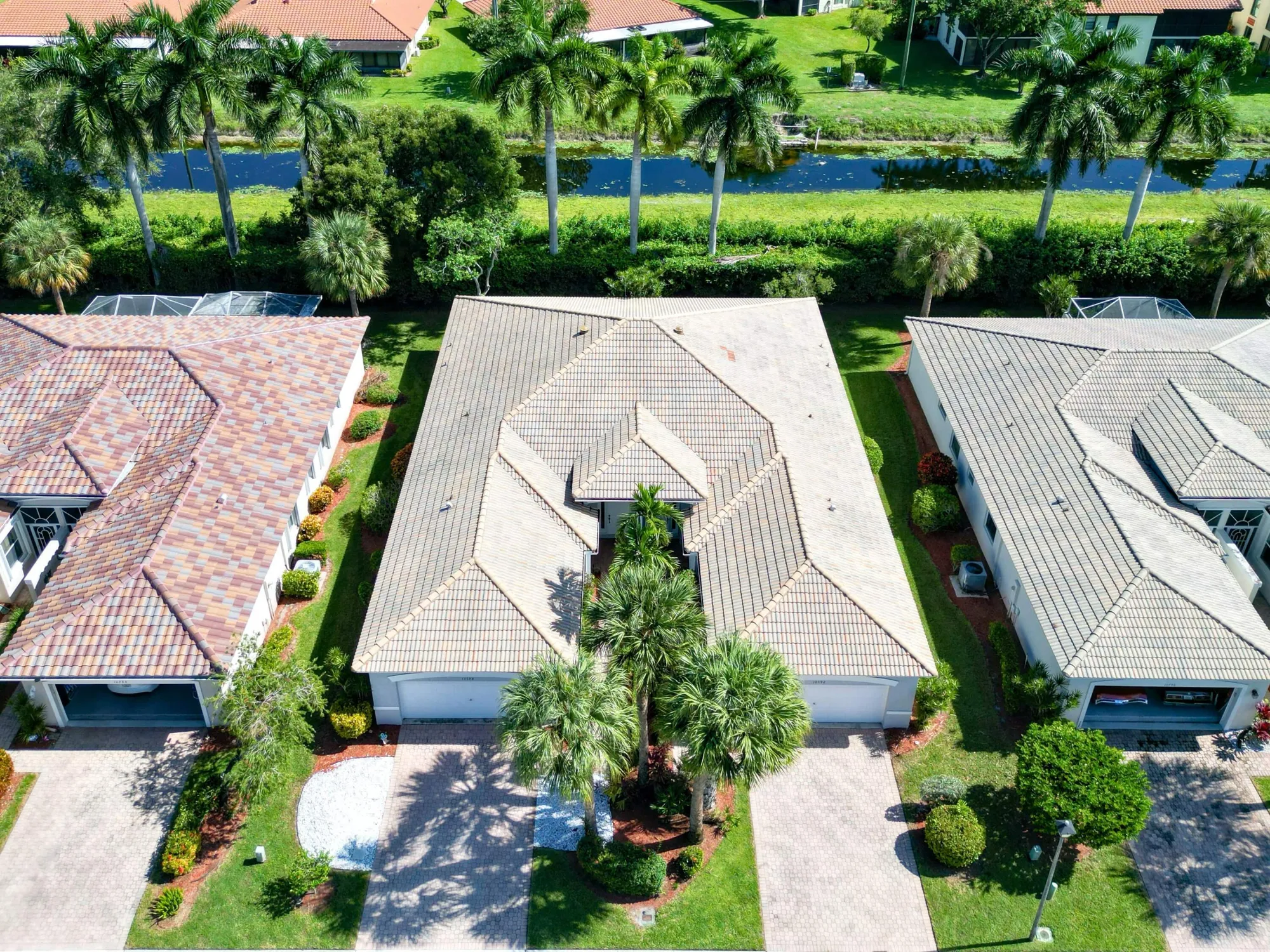 Property Slideshow image 30 of 52 | 10788 royal caribbean cir, Boynton Beach, FL, 33437