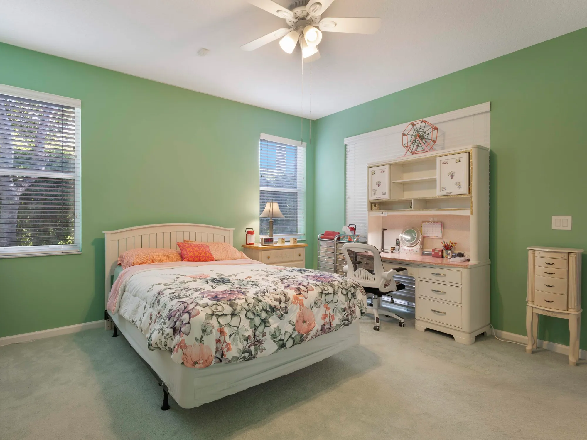 Property Slideshow image 18 of 52 | 10788 royal caribbean cir, Boynton Beach, FL, 33437