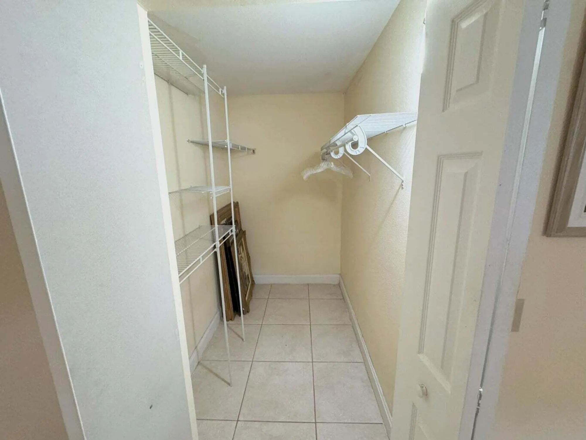 Property Slideshow image 12 of 40 | 301 seville m, Delray Beach, FL, 33446