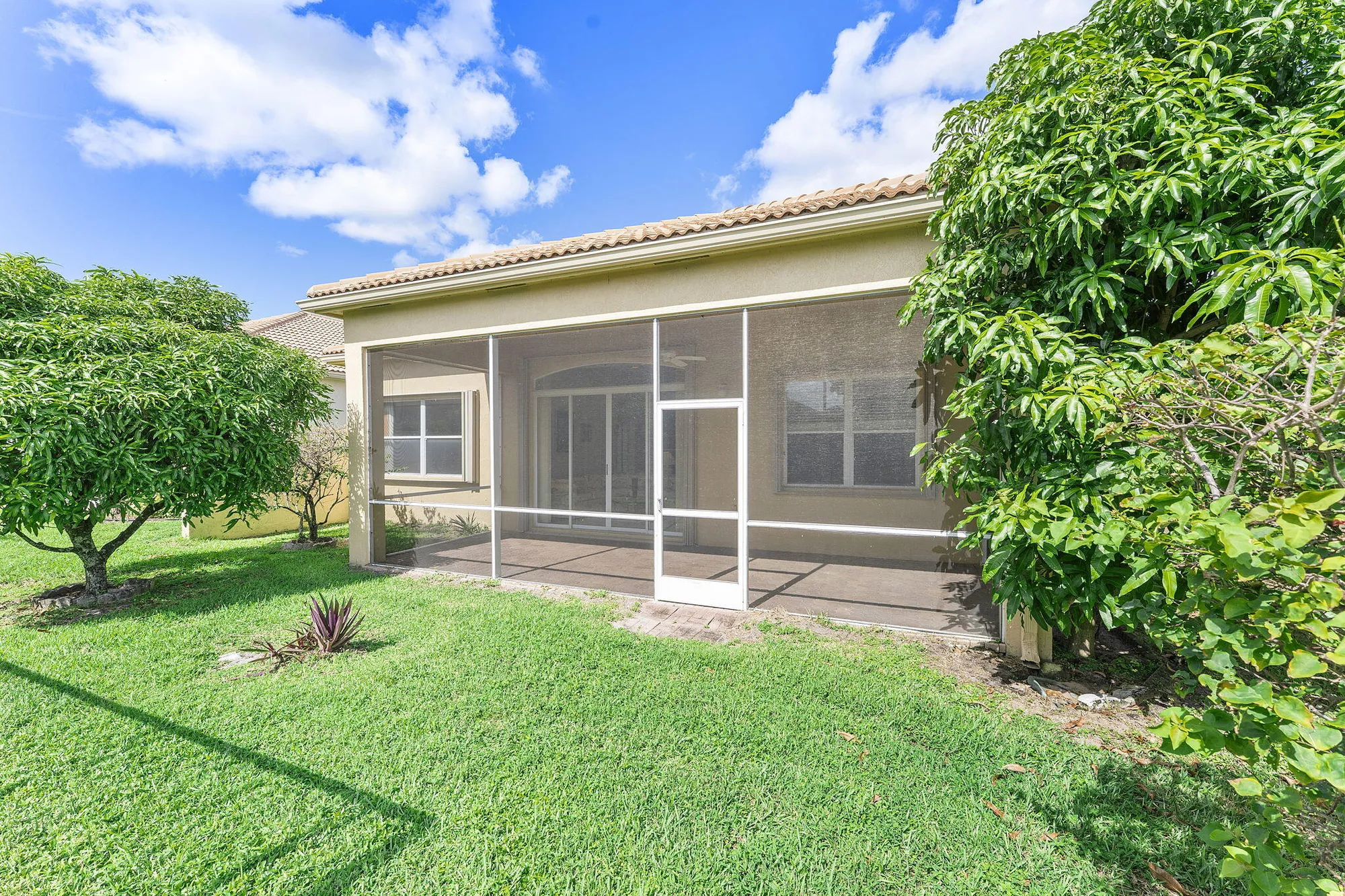 Property Slideshow image 13 of 68 | 7112 demedici cir, Delray Beach, FL, 33446