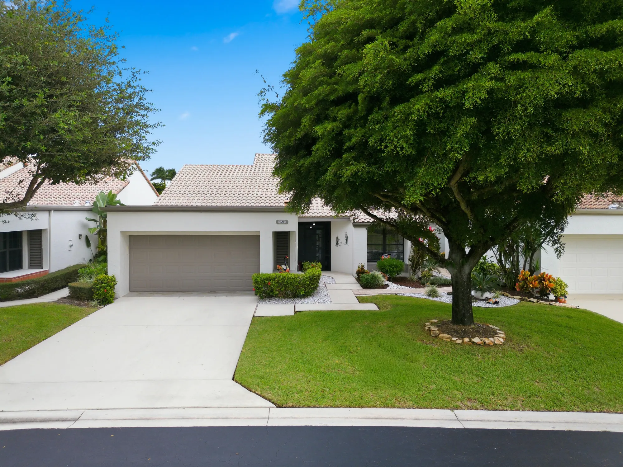 Property Slideshow image 35 of 47 | 5598 kiowa cir, Boynton Beach, FL, 33437