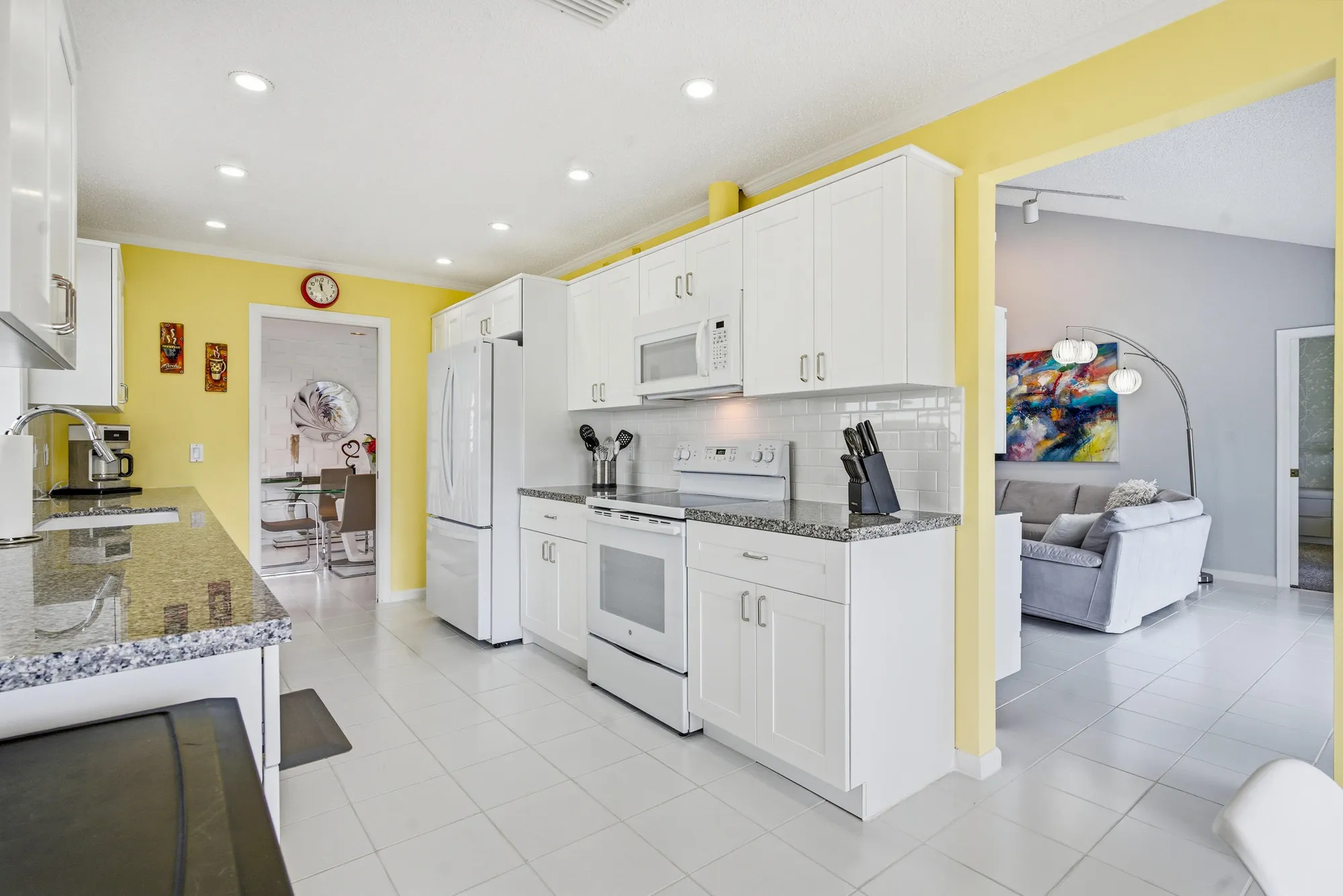 Property Slideshow image 13 of 47 | 5598 kiowa cir, Boynton Beach, FL, 33437