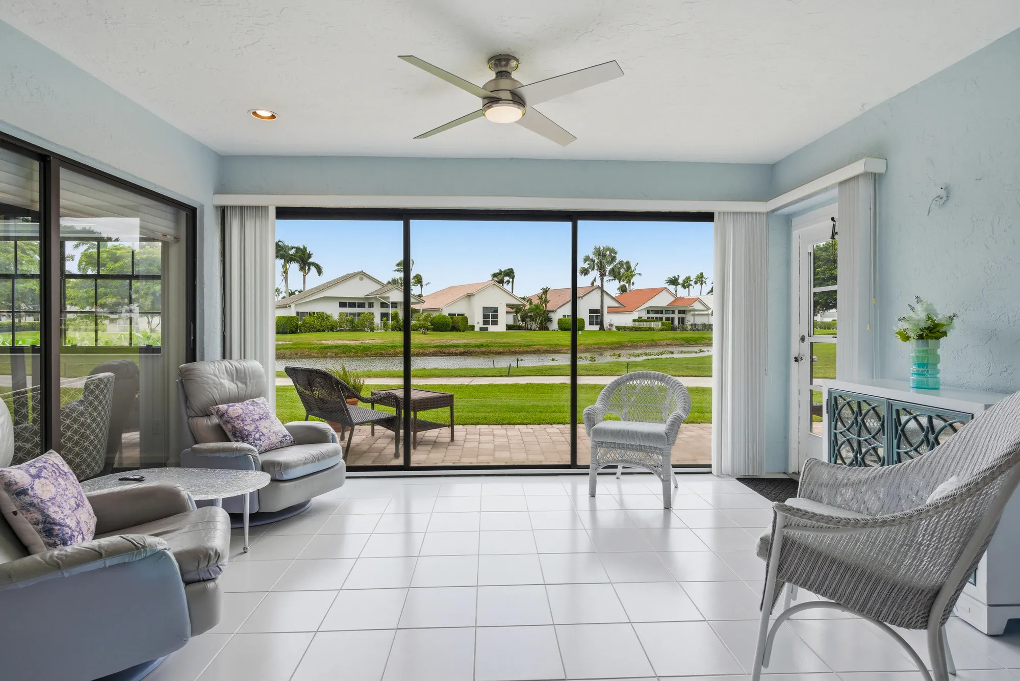 Property Slideshow image 10 of 47 | 5598 kiowa cir, Boynton Beach, FL, 33437