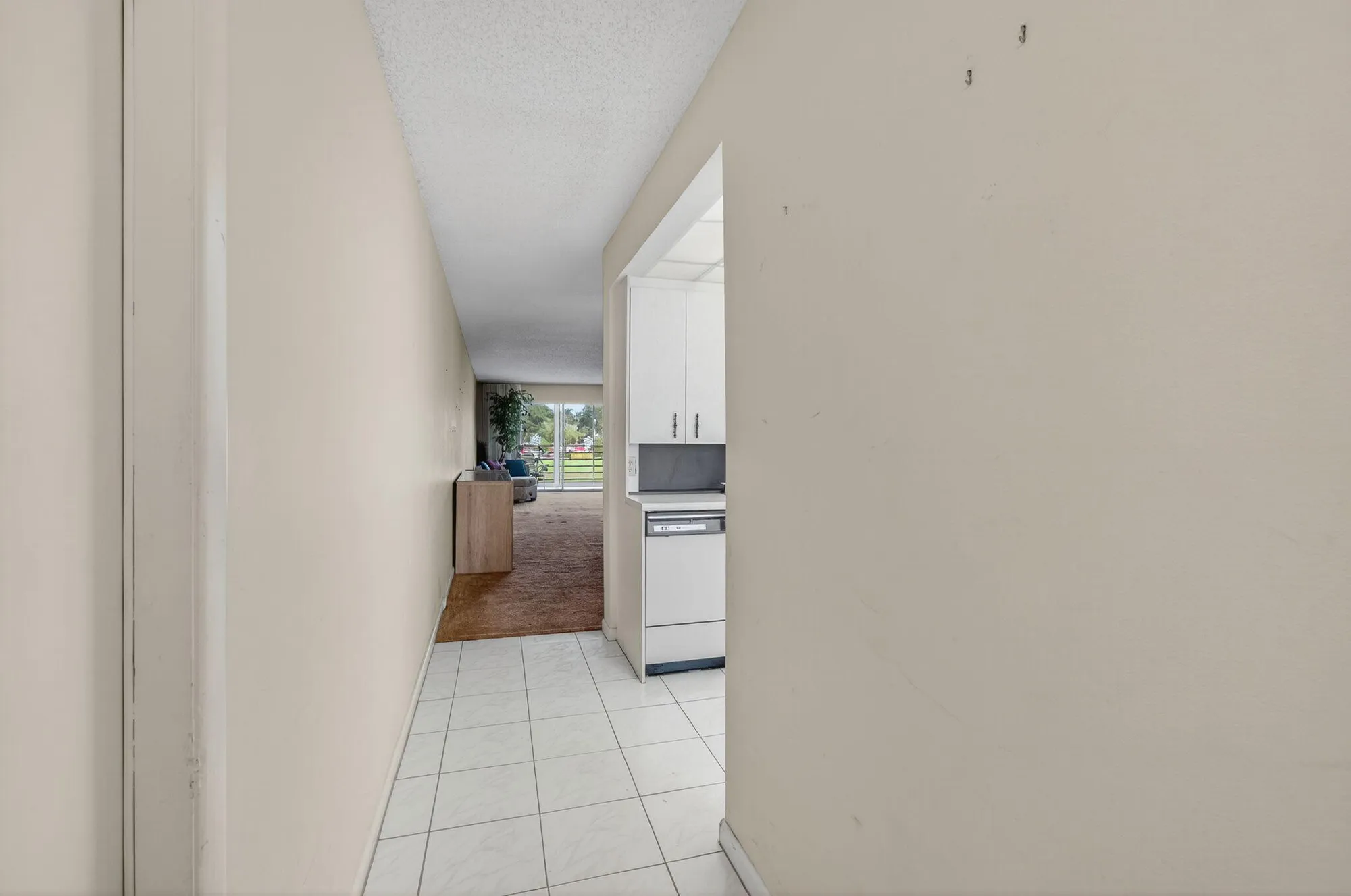 Property Slideshow image 10 of 101 | 2001 guildford a, Boca Raton, FL, 33434