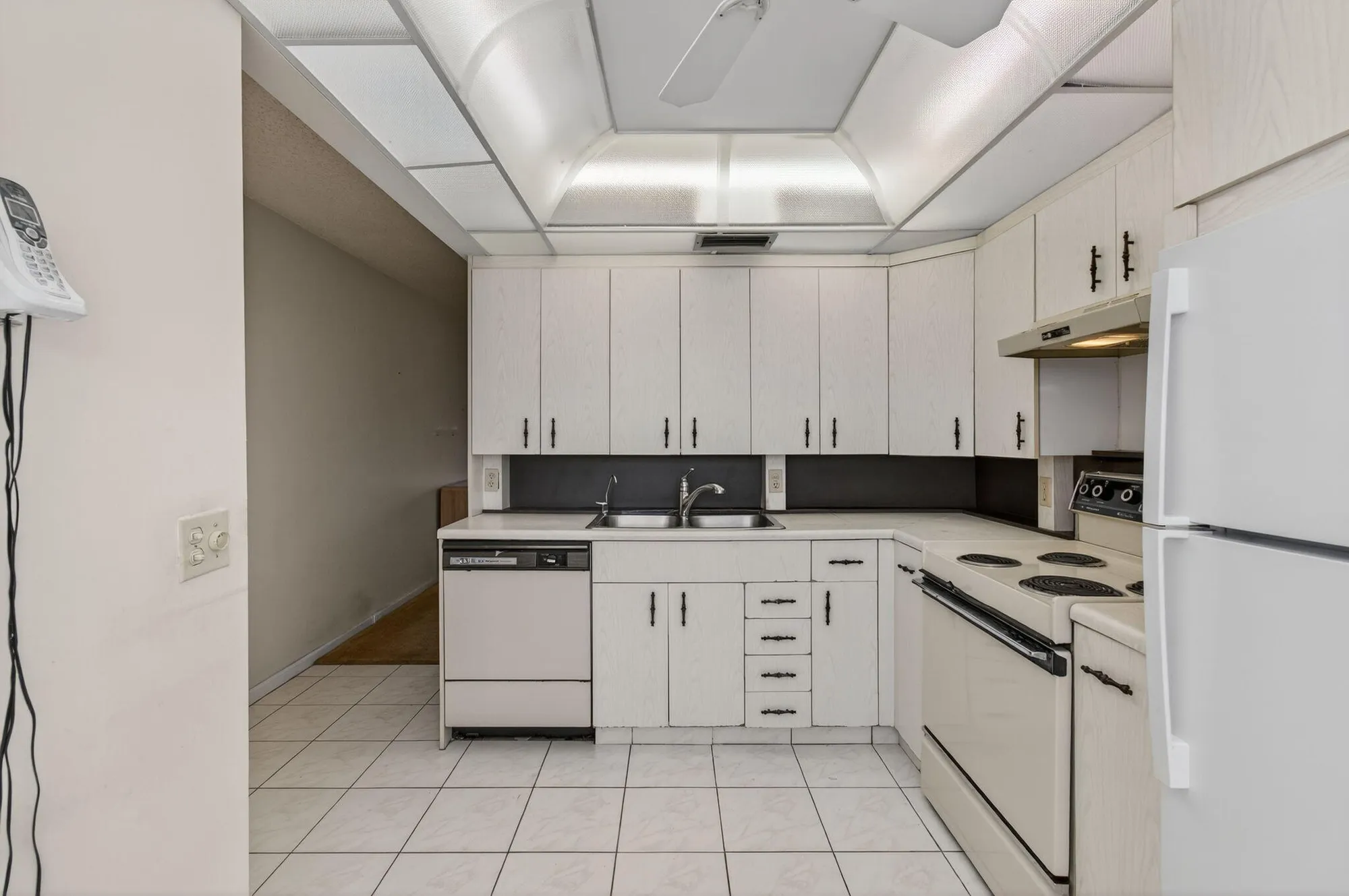 Property Slideshow image 38 of 101 | 2001 guildford a, Boca Raton, FL, 33434