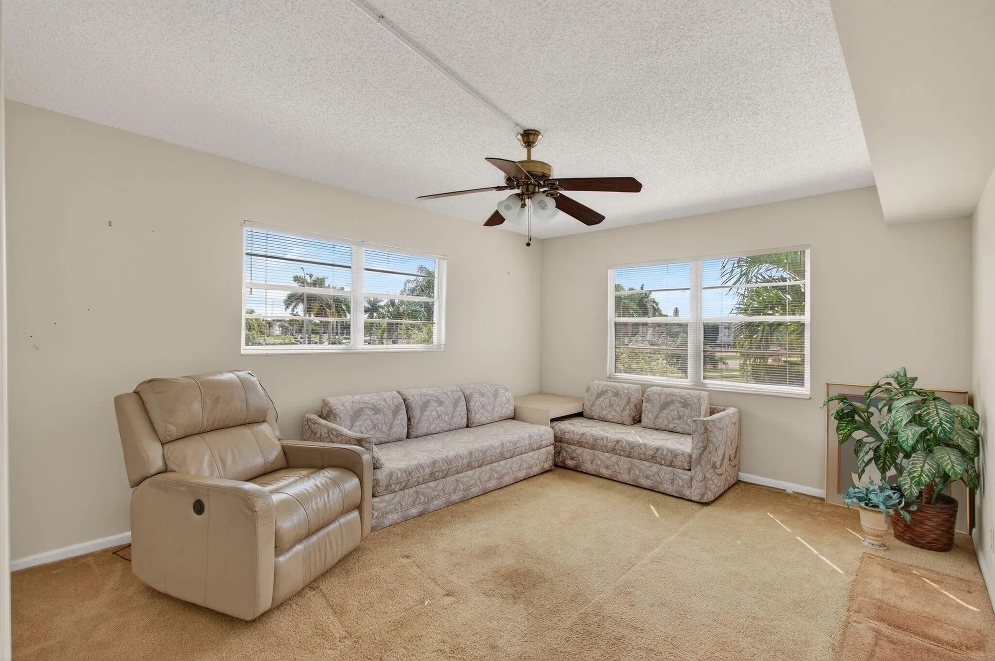 Property Slideshow image 49 of 101 | 2001 guildford a, Boca Raton, FL, 33434