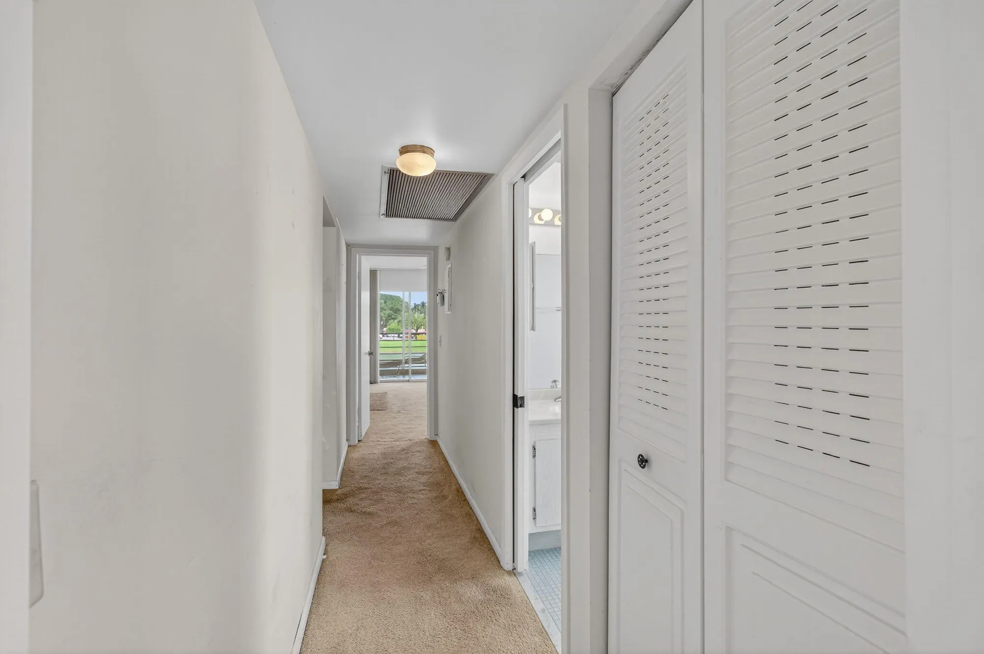 Property Slideshow image 52 of 101 | 2001 guildford a, Boca Raton, FL, 33434