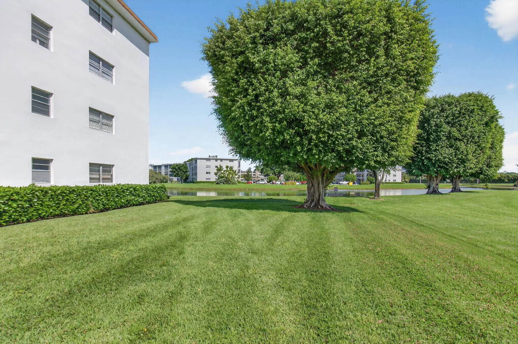 Property Slideshow image 63 of 101 | 2001 guildford a, Boca Raton, FL, 33434