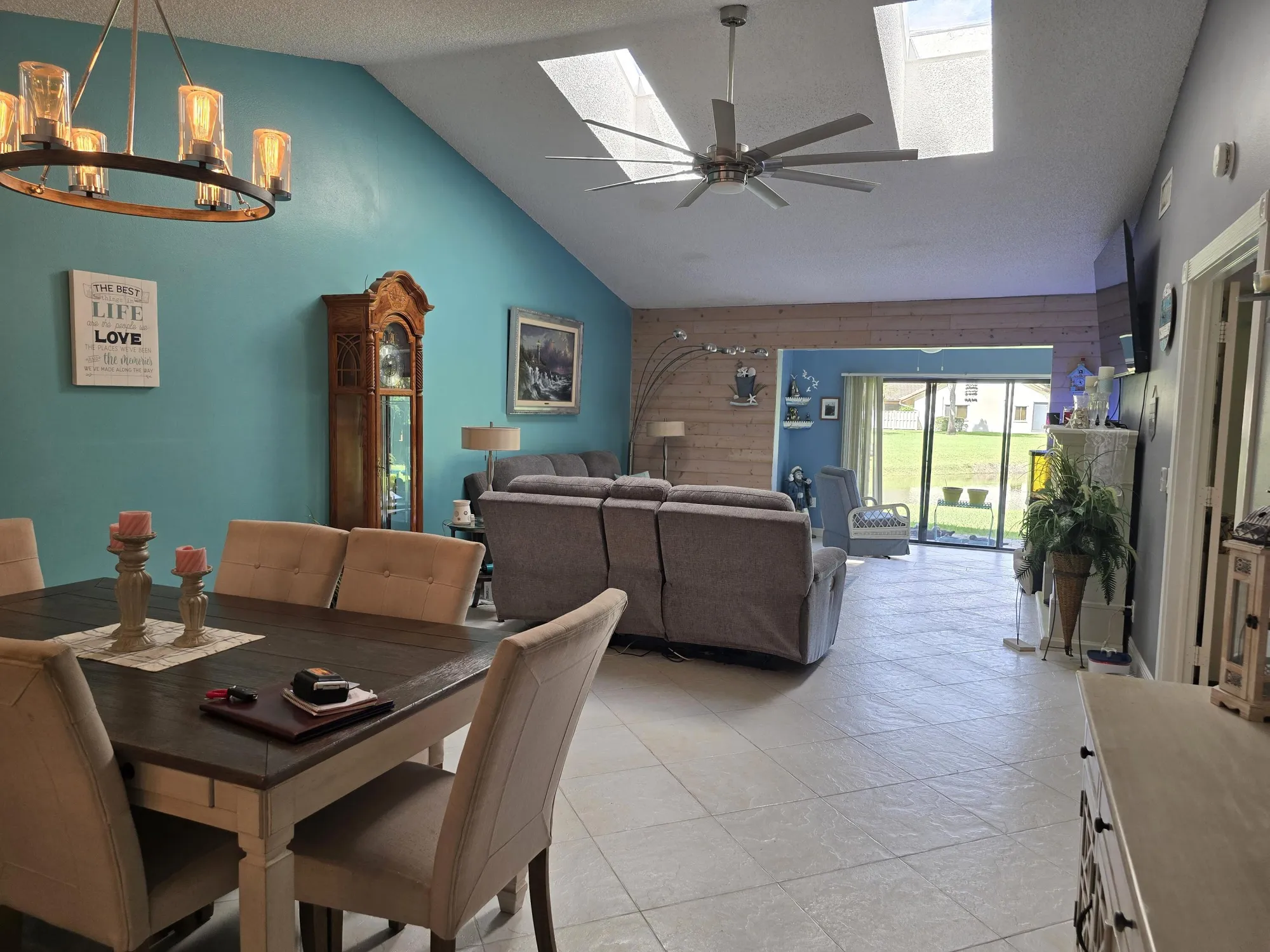 Property Slideshow image 46 of 53 | 10039 hickorywood pl, Boynton Beach, FL, 33437