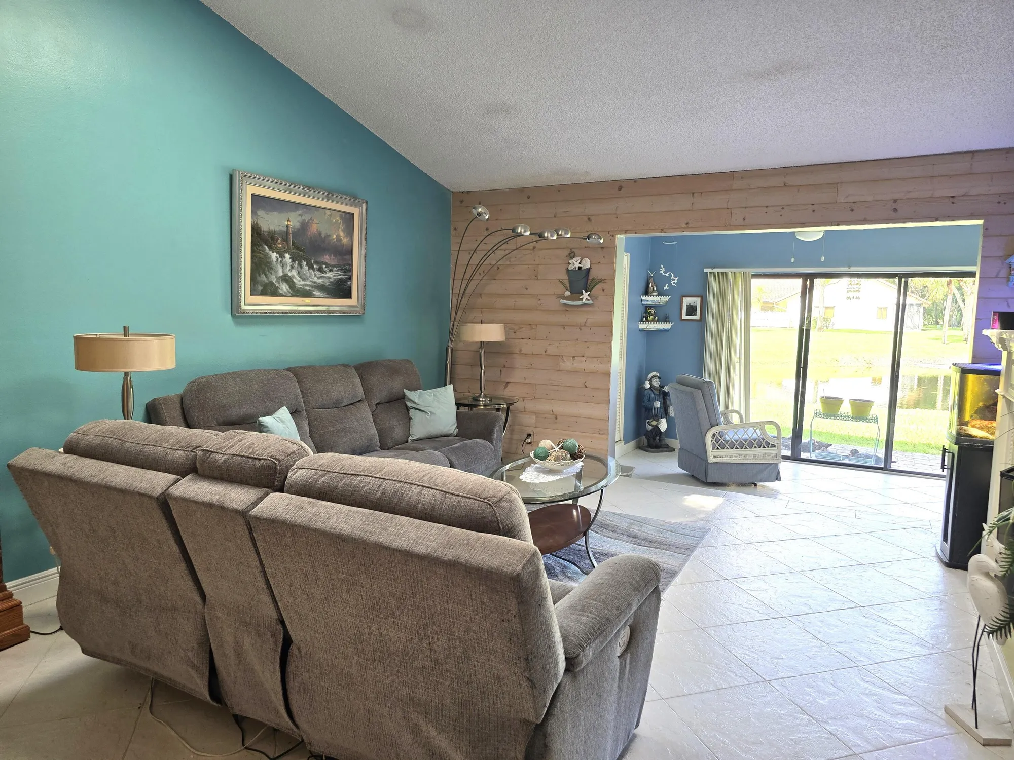 Property Slideshow image 48 of 53 | 10039 hickorywood pl, Boynton Beach, FL, 33437