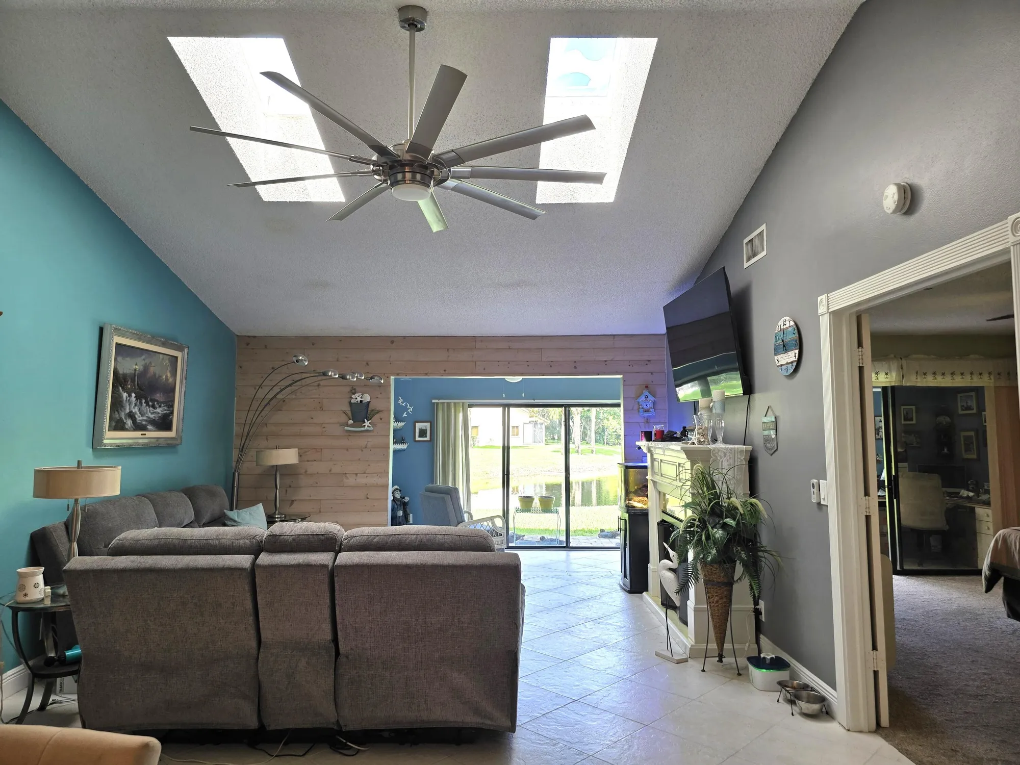 Property Slideshow image 49 of 53 | 10039 hickorywood pl, Boynton Beach, FL, 33437