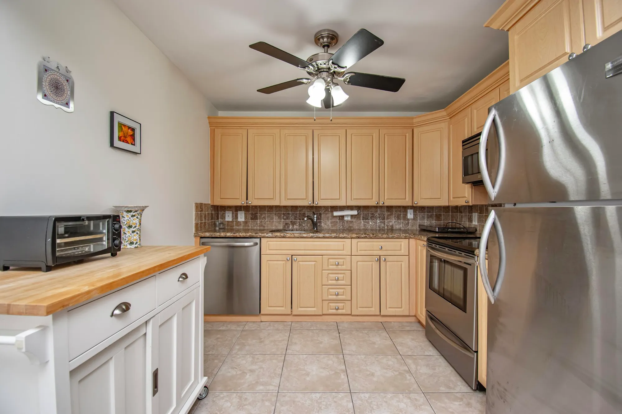 Property Slideshow image 12 of 28 | 2085 wolverton e unit e, Boca Raton, FL, 33434