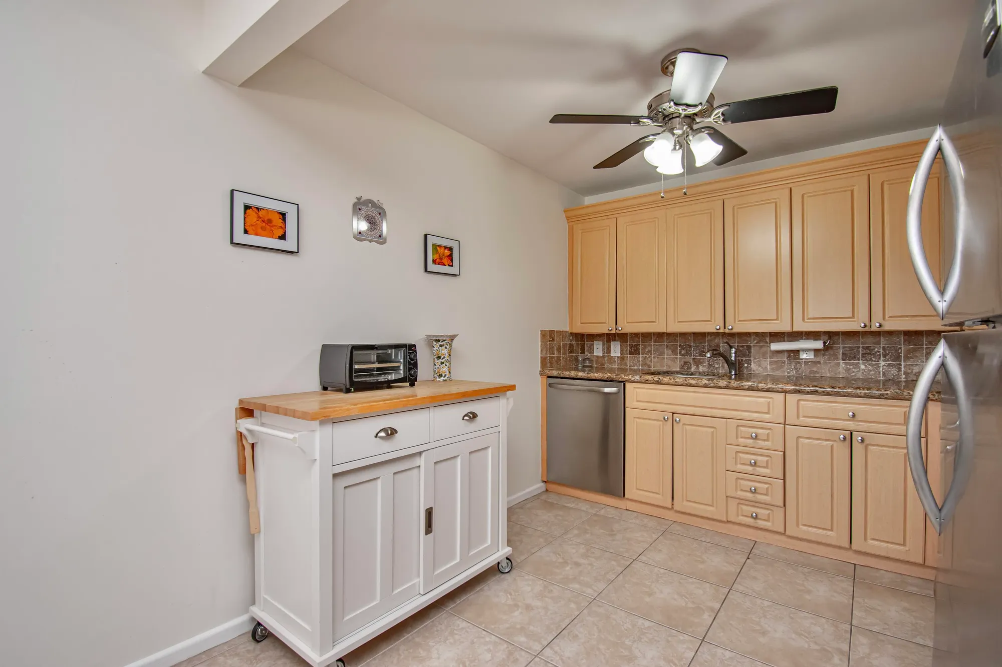 Property Slideshow image 13 of 28 | 2085 wolverton e unit e, Boca Raton, FL, 33434