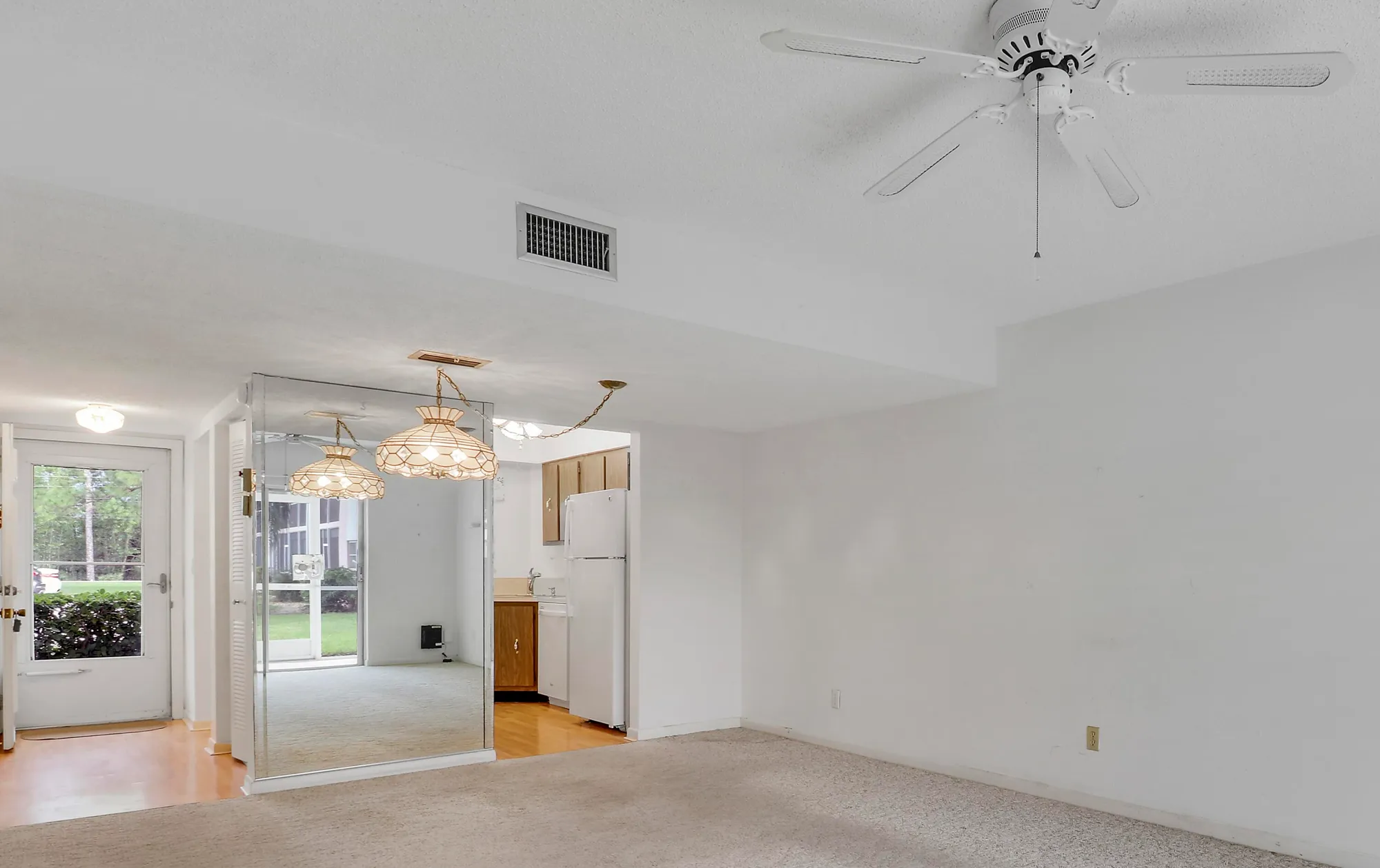 Property Slideshow image 8 of 33 | 18081 se country club dr # 13-125, Jupiter, FL, 33469