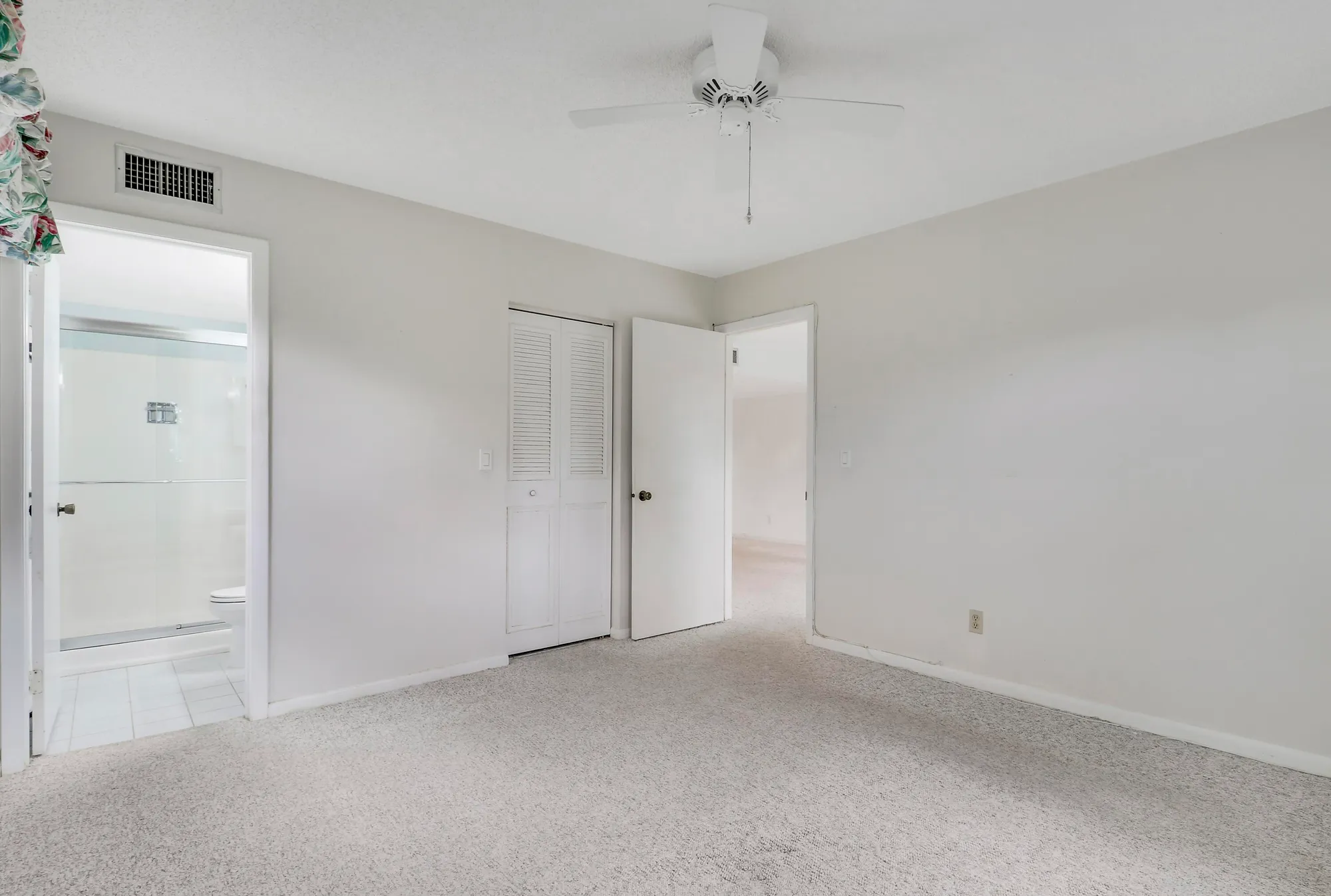 Property Slideshow image 14 of 33 | 18081 se country club dr # 13-125, Jupiter, FL, 33469
