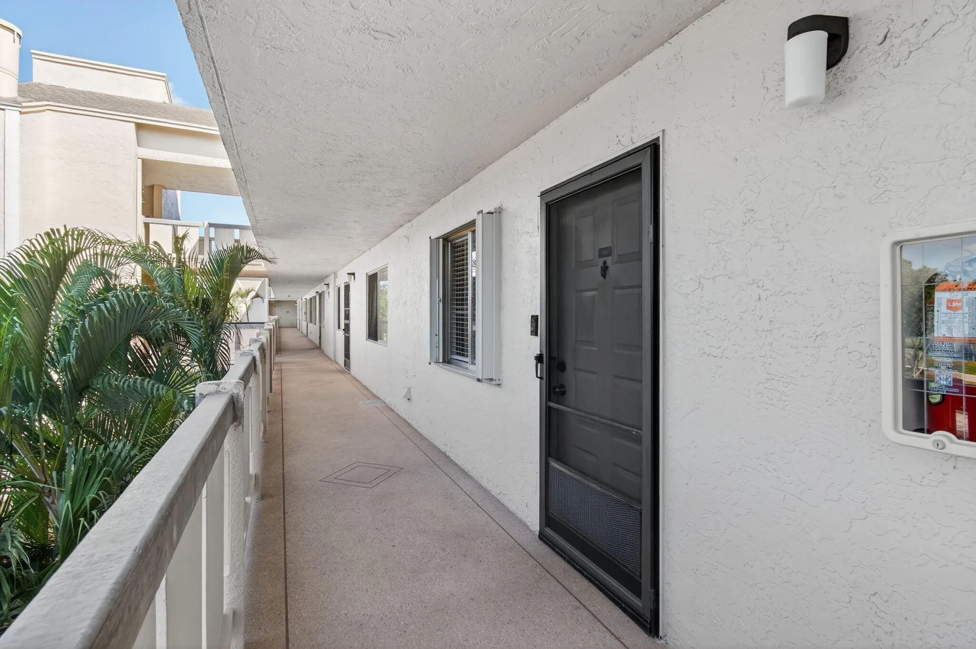 Property Slideshow image 10 of 82 | 7006 huntington ln apt 306, Delray Beach, FL, 33446