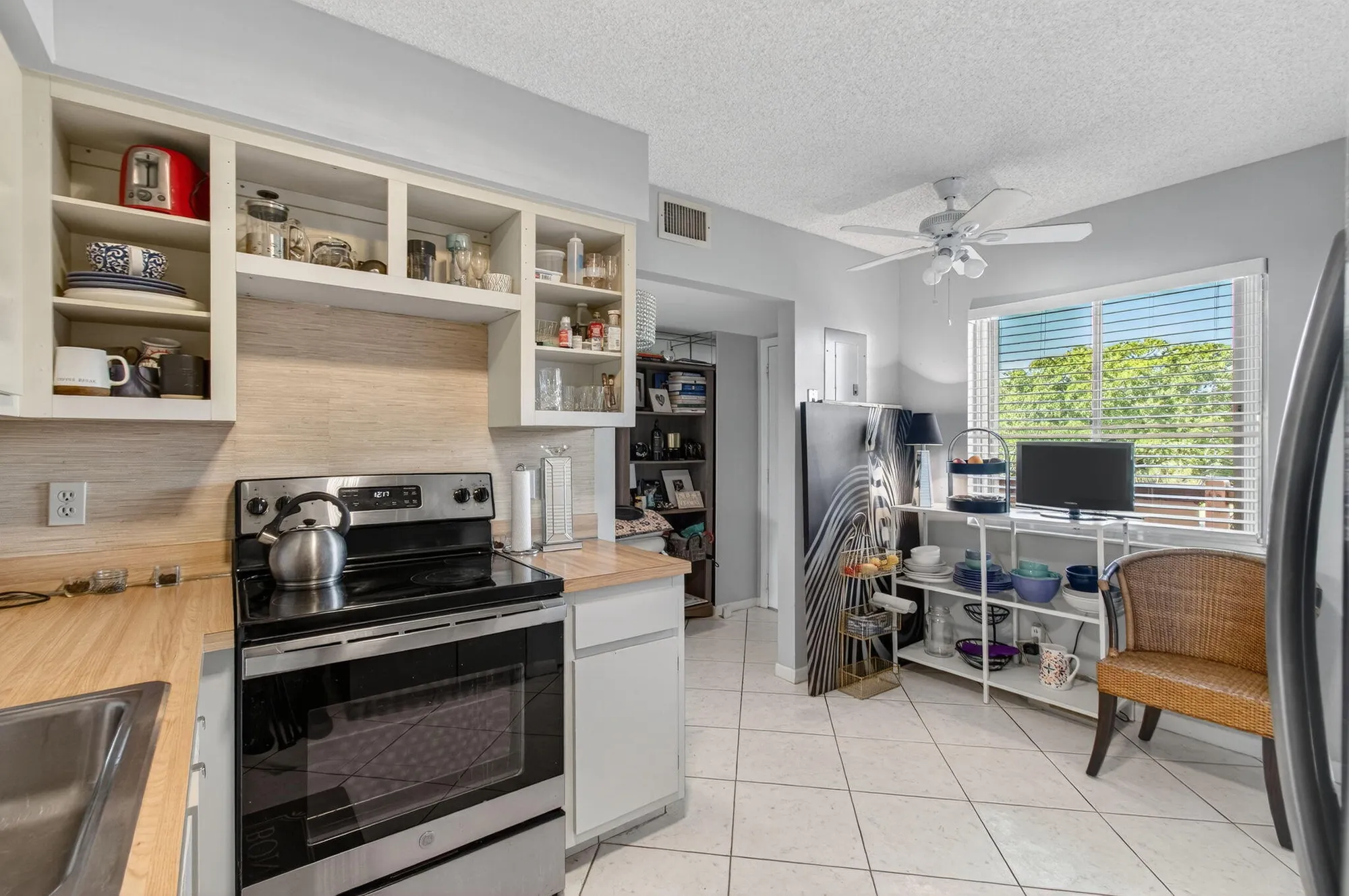 Property Slideshow image 28 of 82 | 7006 huntington ln apt 306, Delray Beach, FL, 33446