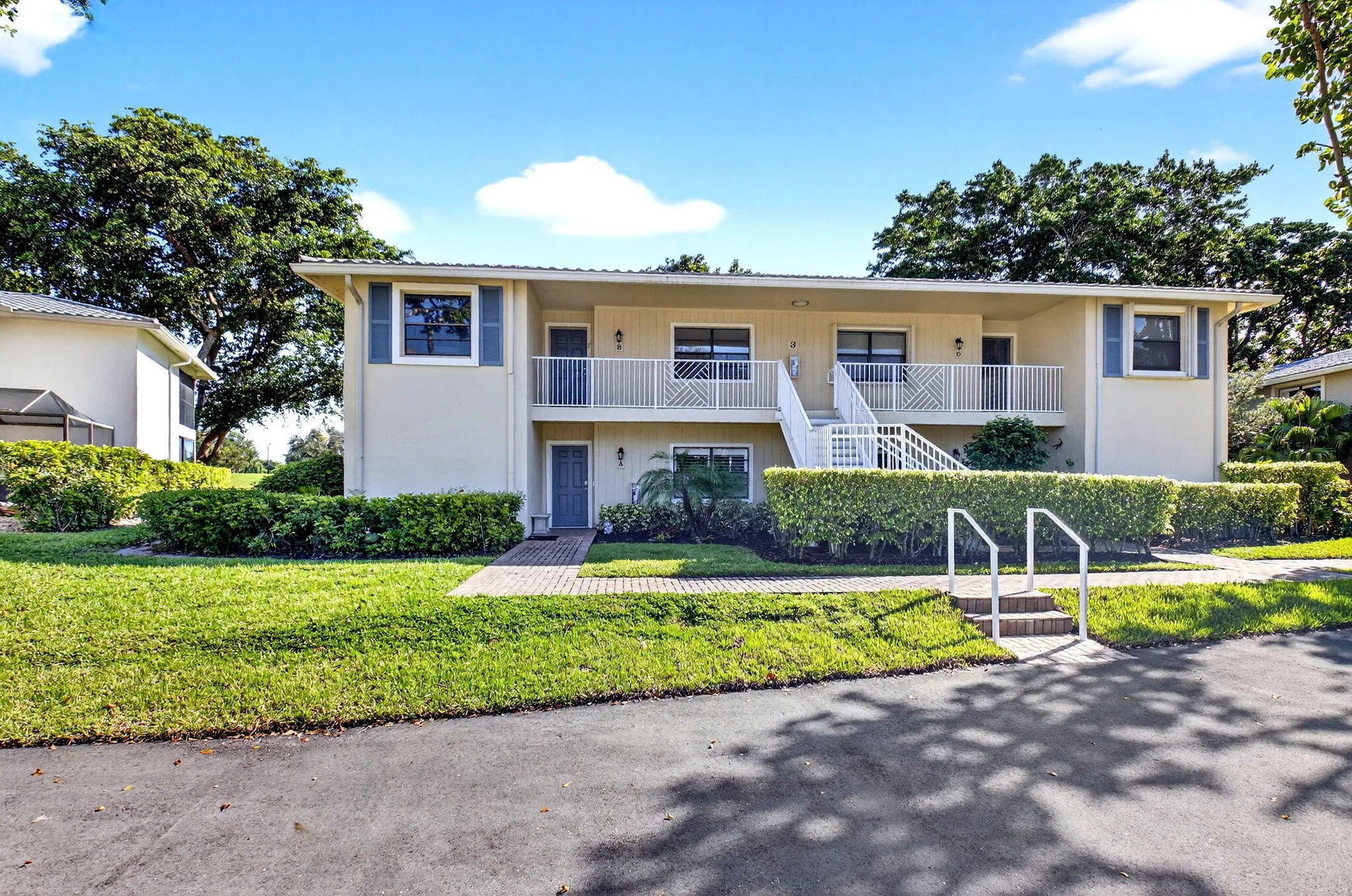 Property Slideshow image 16 of 98 | 3 westgate ln c, Boynton Beach, FL, 33436