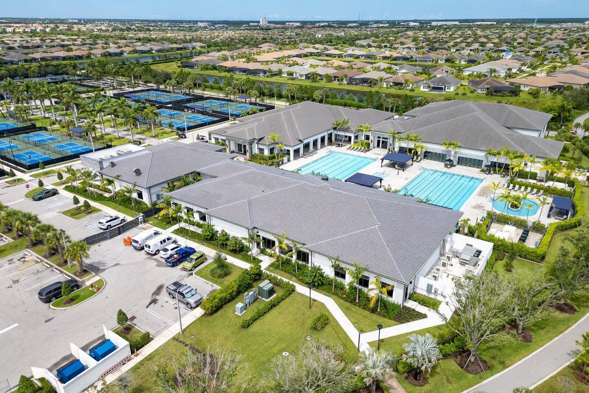 Property Slideshow image 33 of 41 | 12439 sw blue mangrove pkwy, Port Saint Lucie, FL, 34987