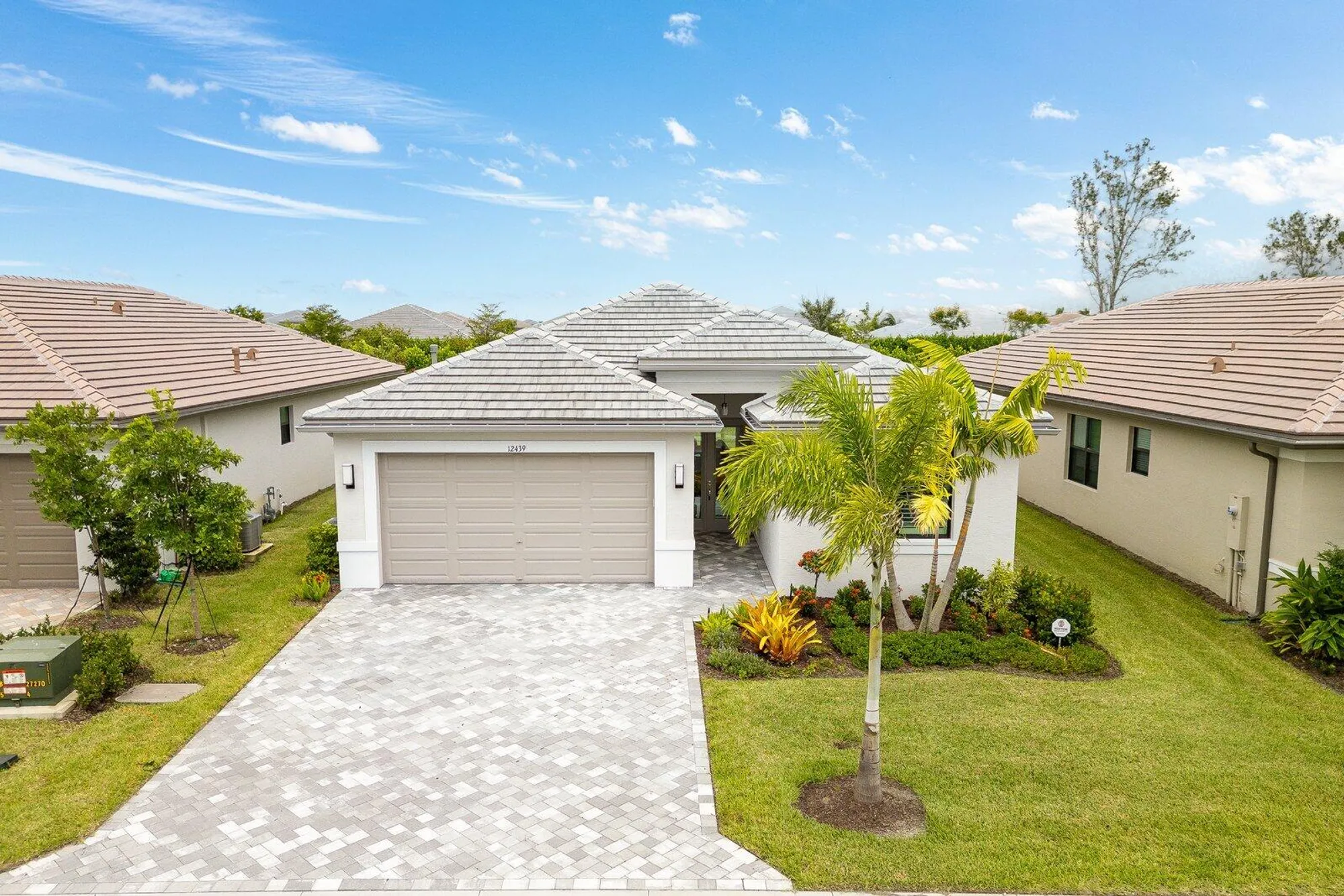 Property Slideshow image 22 of 41 | 12439 sw blue mangrove pkwy, Port Saint Lucie, FL, 34987