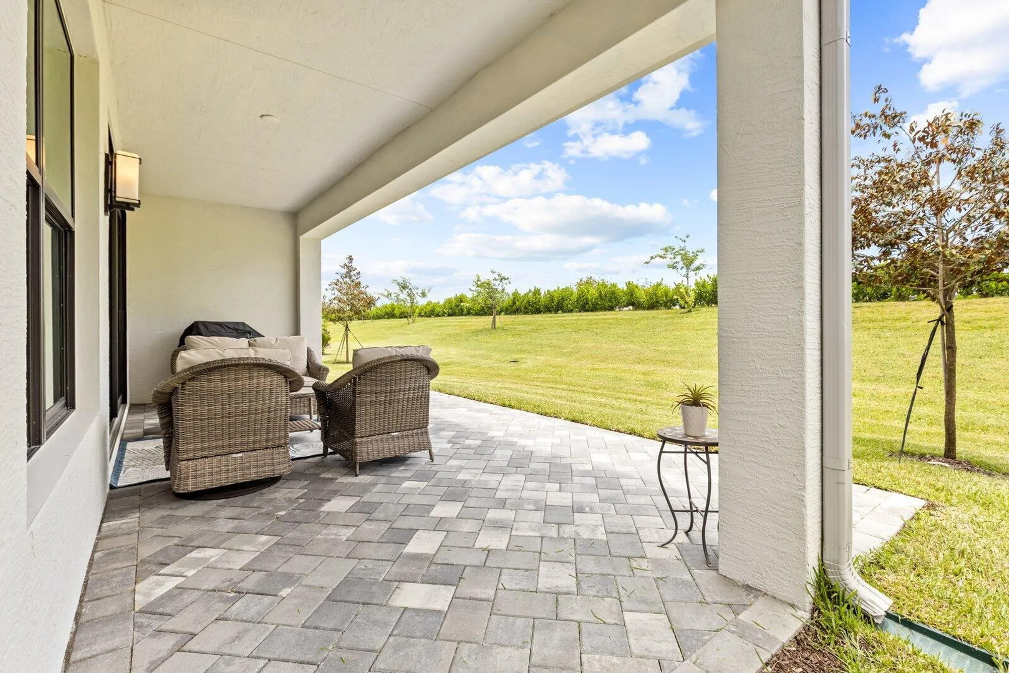Property Slideshow image 19 of 41 | 12439 sw blue mangrove pkwy, Port Saint Lucie, FL, 34987