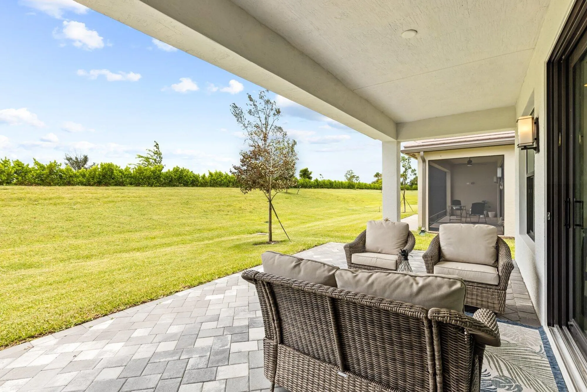 Property Slideshow image 20 of 41 | 12439 sw blue mangrove pkwy, Port Saint Lucie, FL, 34987