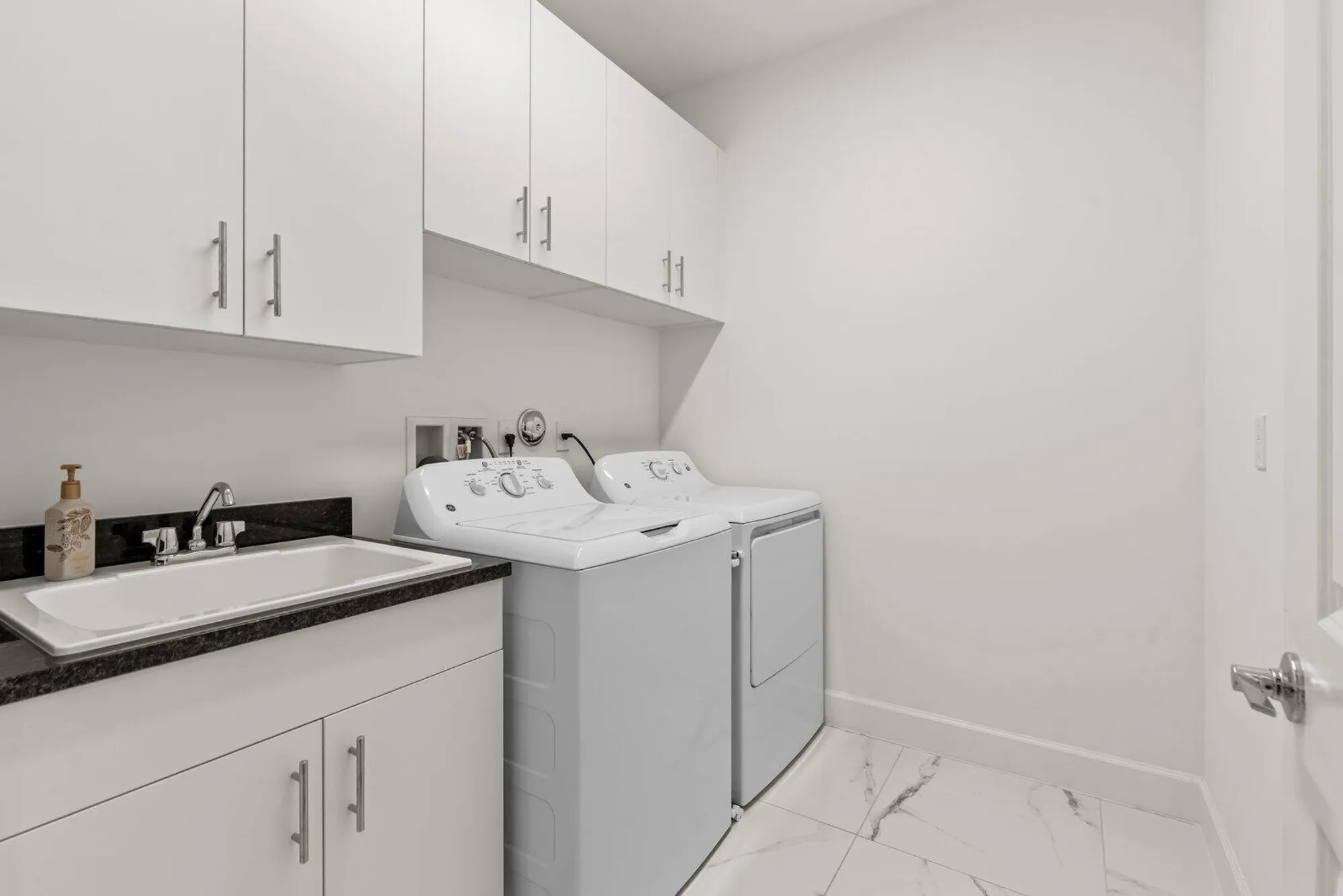 Property Slideshow image 17 of 41 | 12439 sw blue mangrove pkwy, Port Saint Lucie, FL, 34987