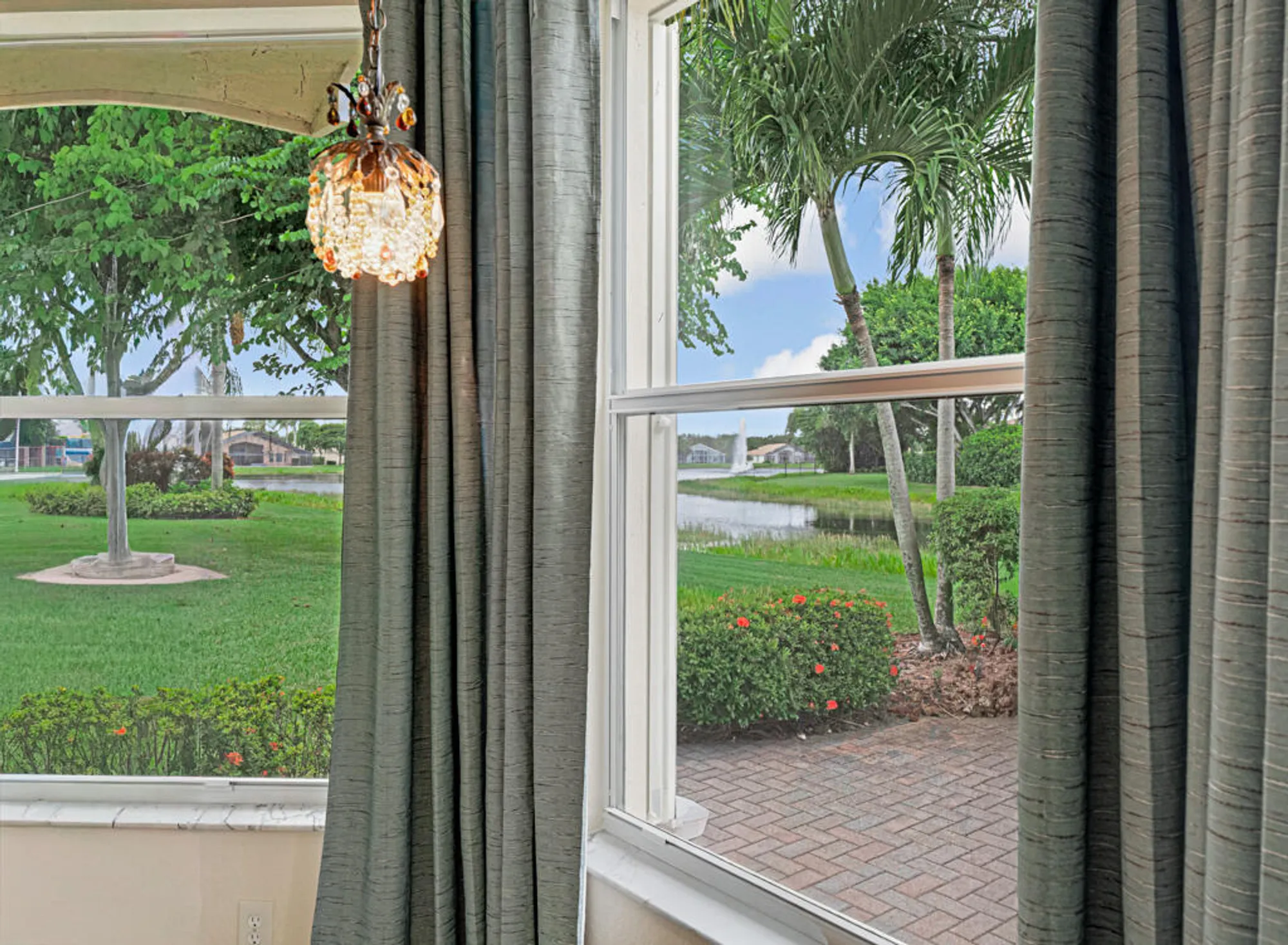 Property Slideshow image 20 of 77 | 7897 amethyst lake pt, Lake Worth, FL, 33467