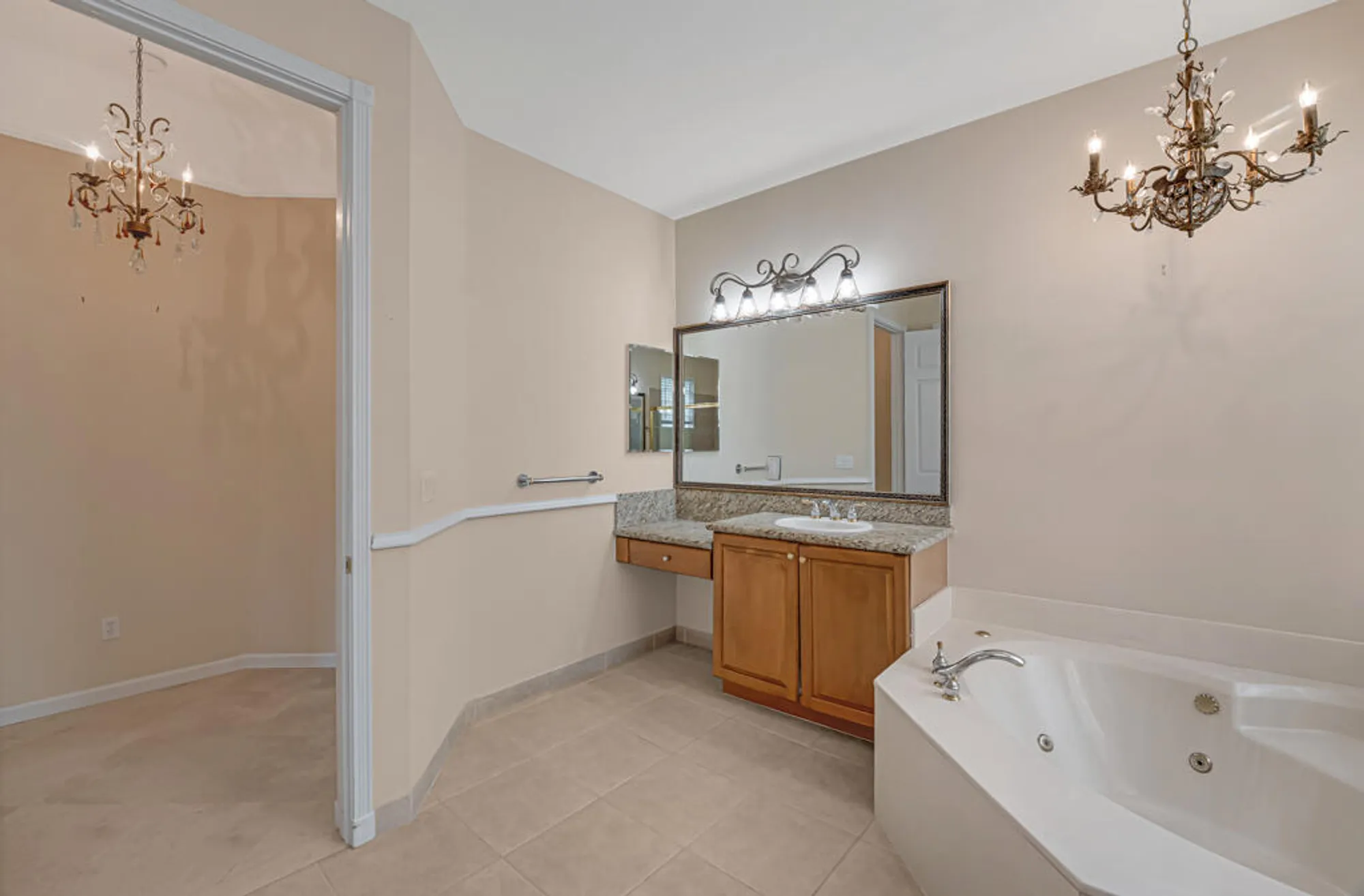 Property Slideshow image 24 of 77 | 7897 amethyst lake pt, Lake Worth, FL, 33467