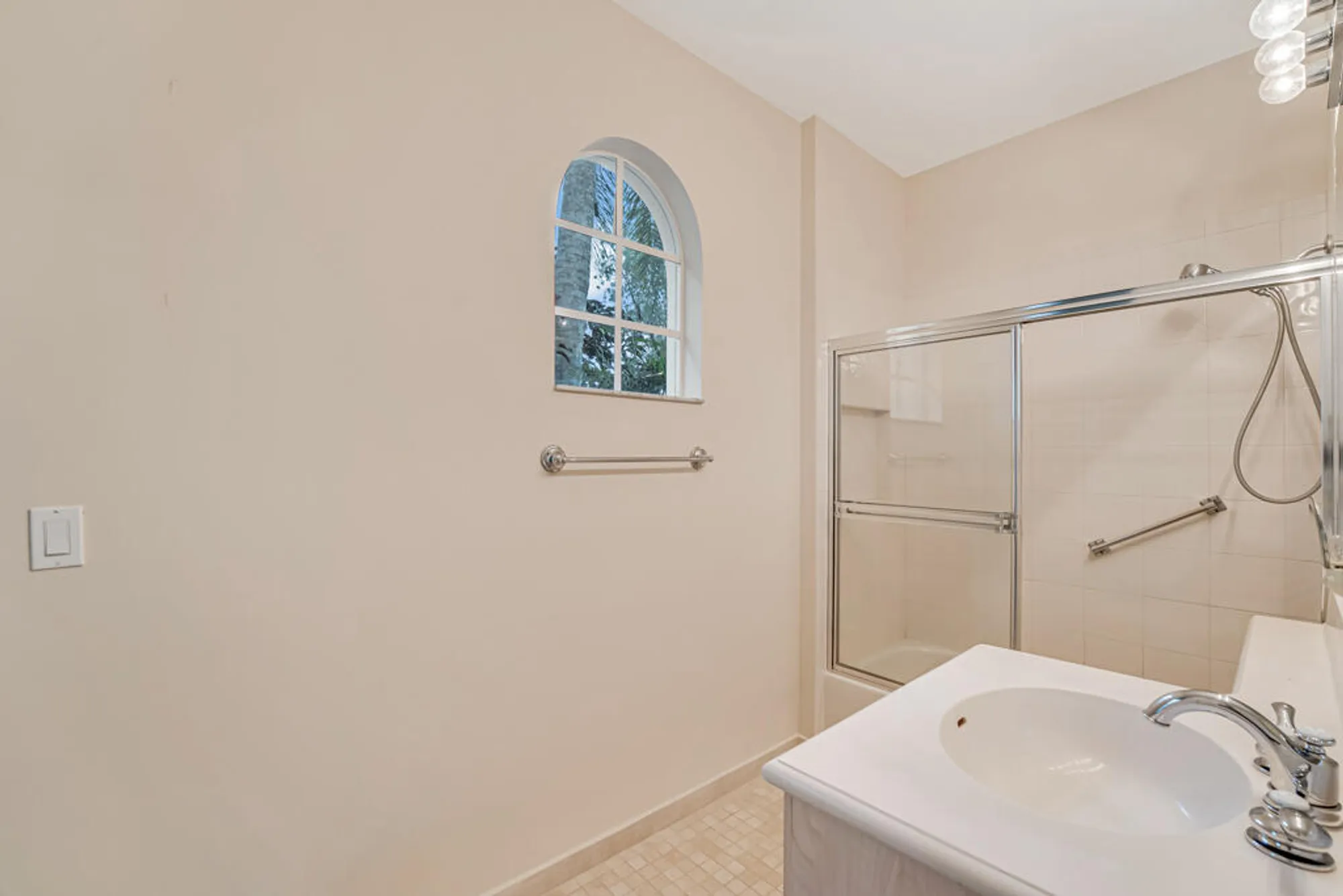 Property Slideshow image 34 of 77 | 7897 amethyst lake pt, Lake Worth, FL, 33467