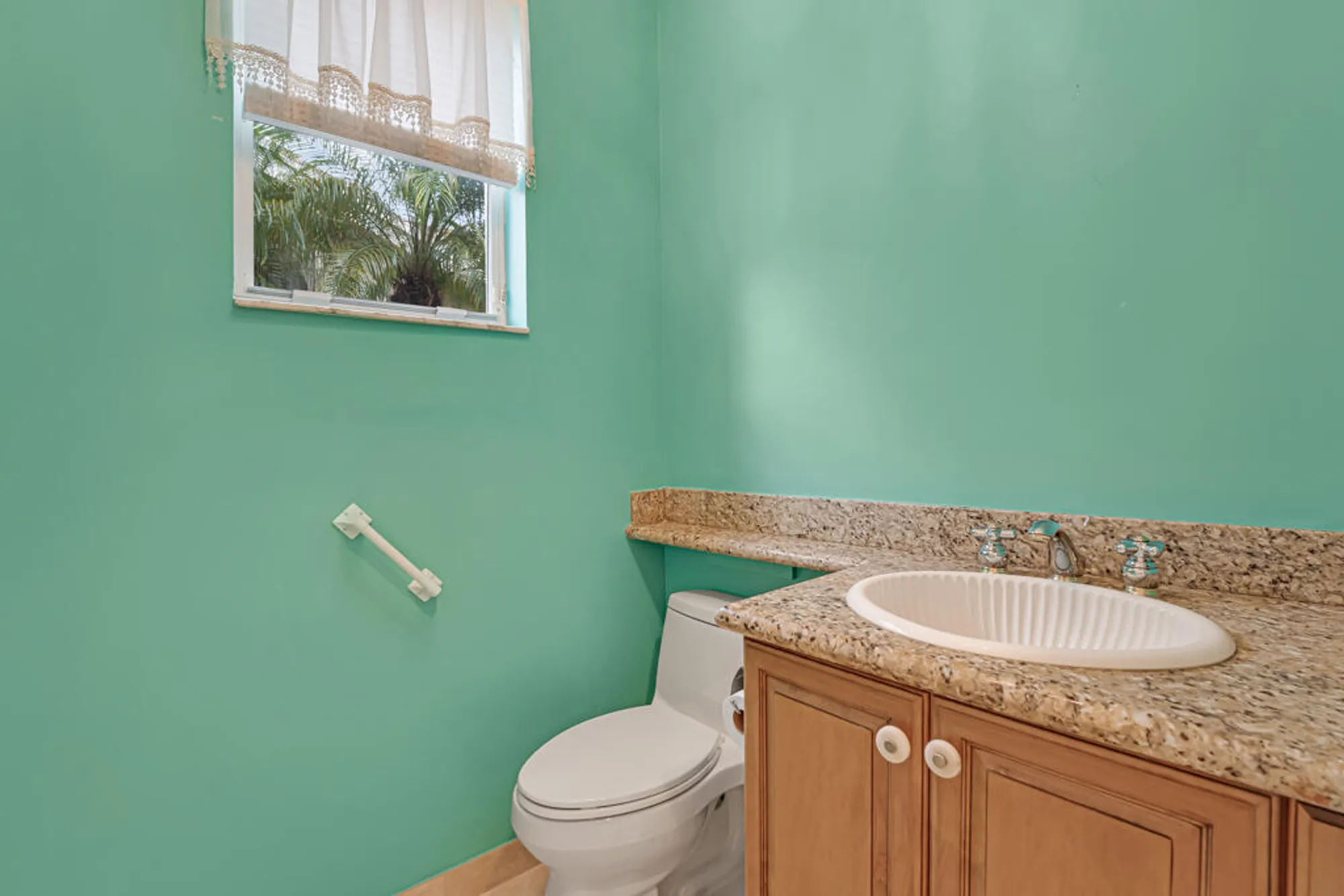 Property Slideshow image 39 of 77 | 7897 amethyst lake pt, Lake Worth, FL, 33467