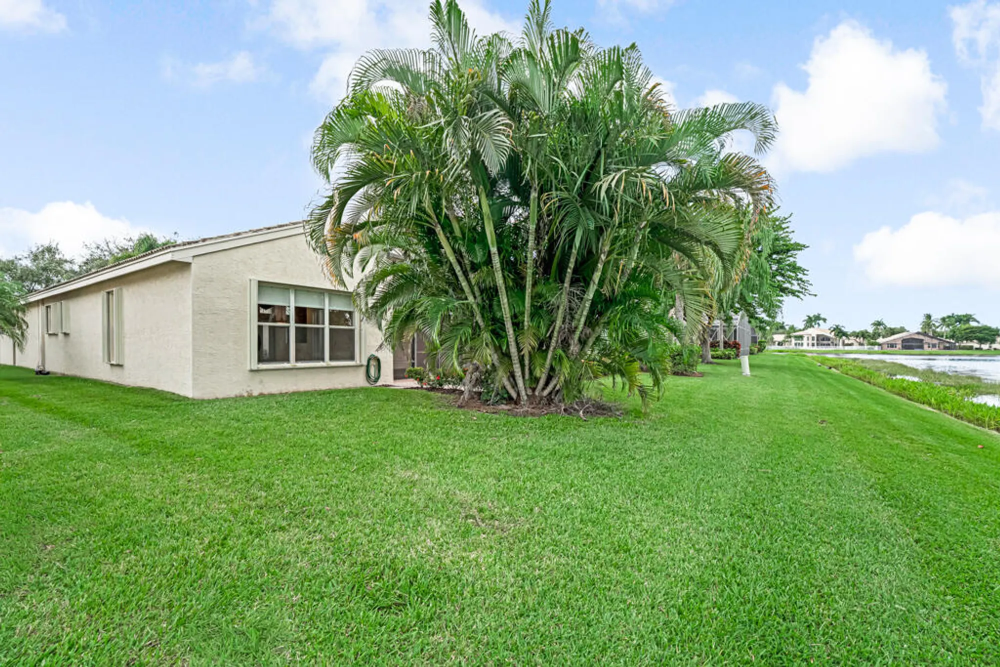Property Slideshow image 45 of 77 | 7897 amethyst lake pt, Lake Worth, FL, 33467