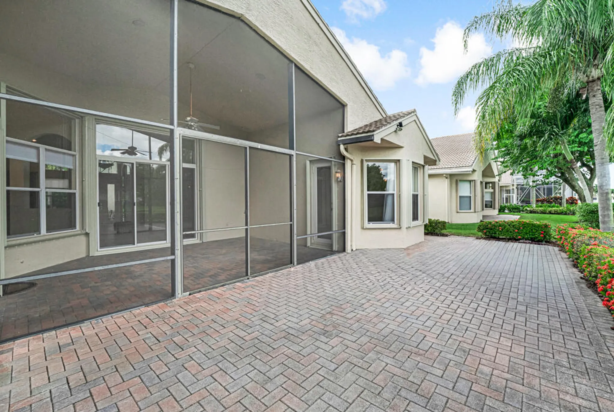 Property Slideshow image 46 of 77 | 7897 amethyst lake pt, Lake Worth, FL, 33467