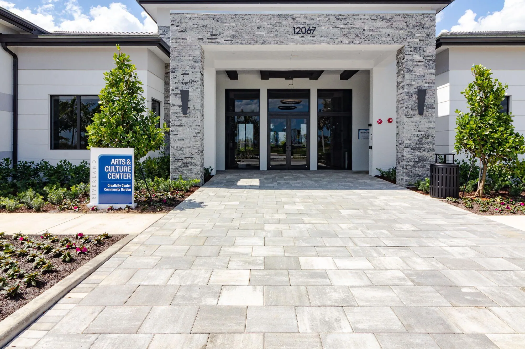 Property Slideshow image 8 of 21 | 11991 sw whitewater falls ct, Port Saint Lucie, FL, 34987