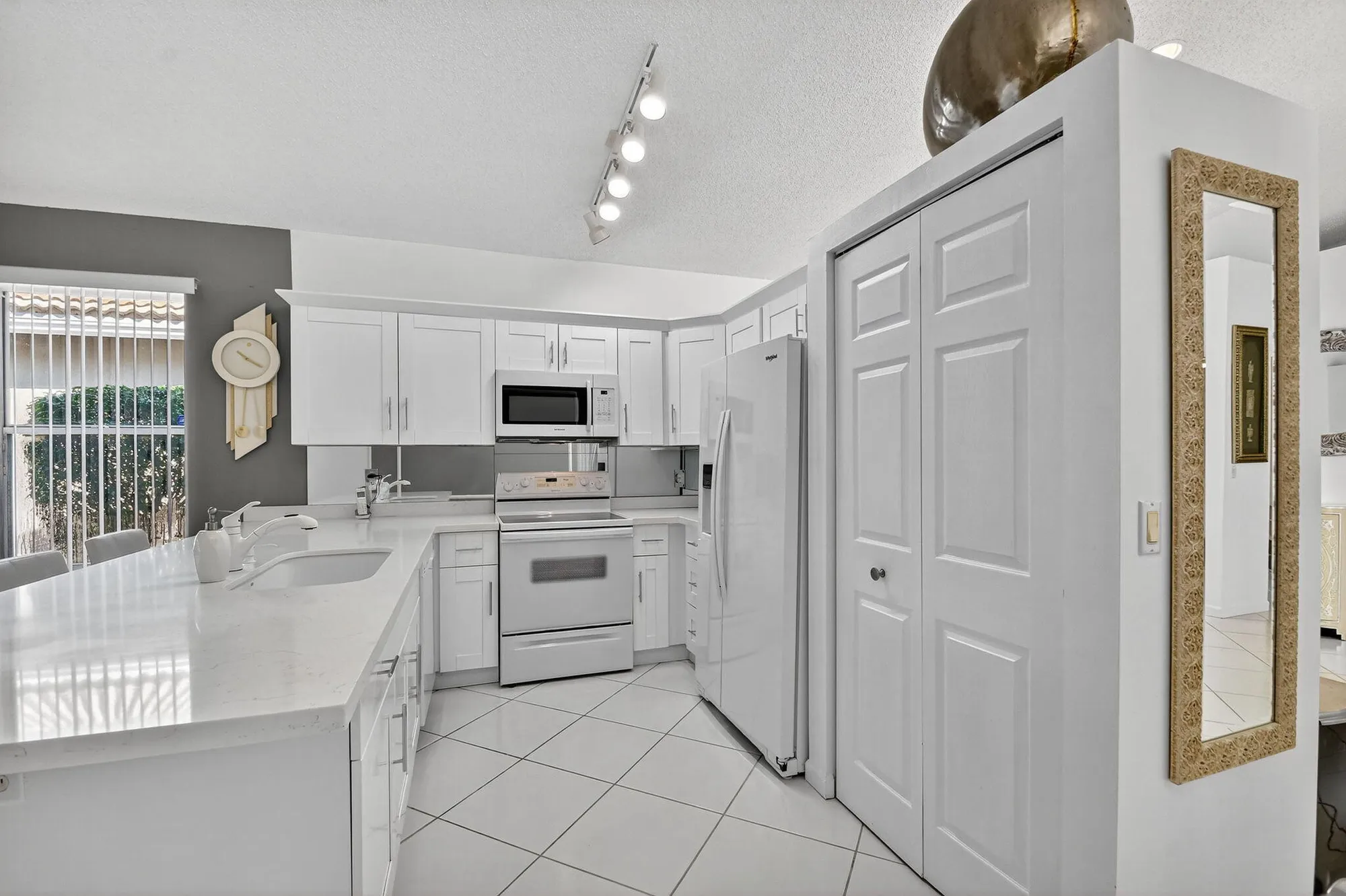 Property Slideshow image 18 of 70 | 9607 cherry blossom ter, Boynton Beach, FL, 33437