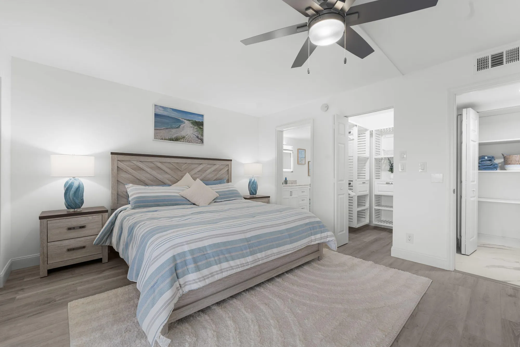 Property Slideshow image 14 of 42 | 6936 huntington ln 302, Delray Beach, FL, 33446